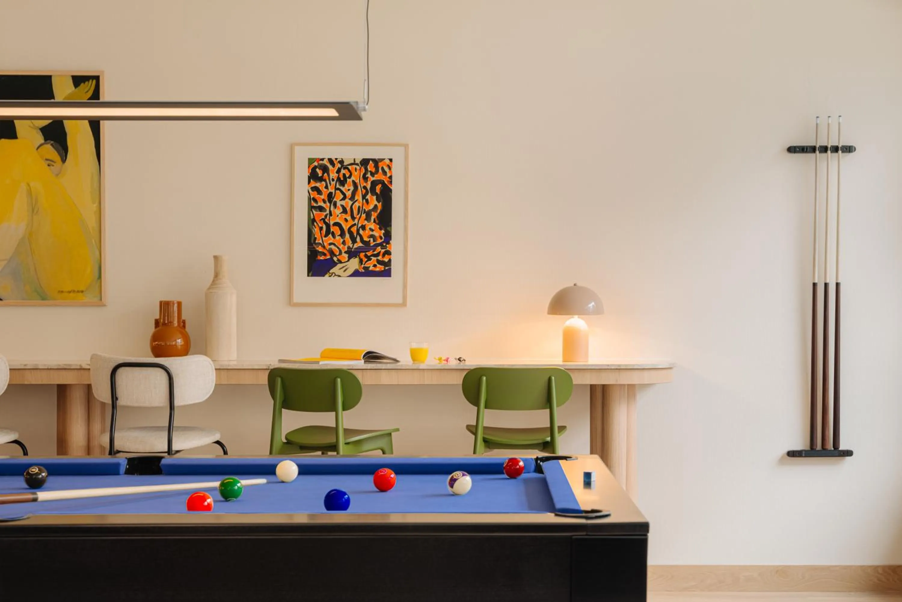 Lobby or reception in Leonardo Hotel Hengelo City Center