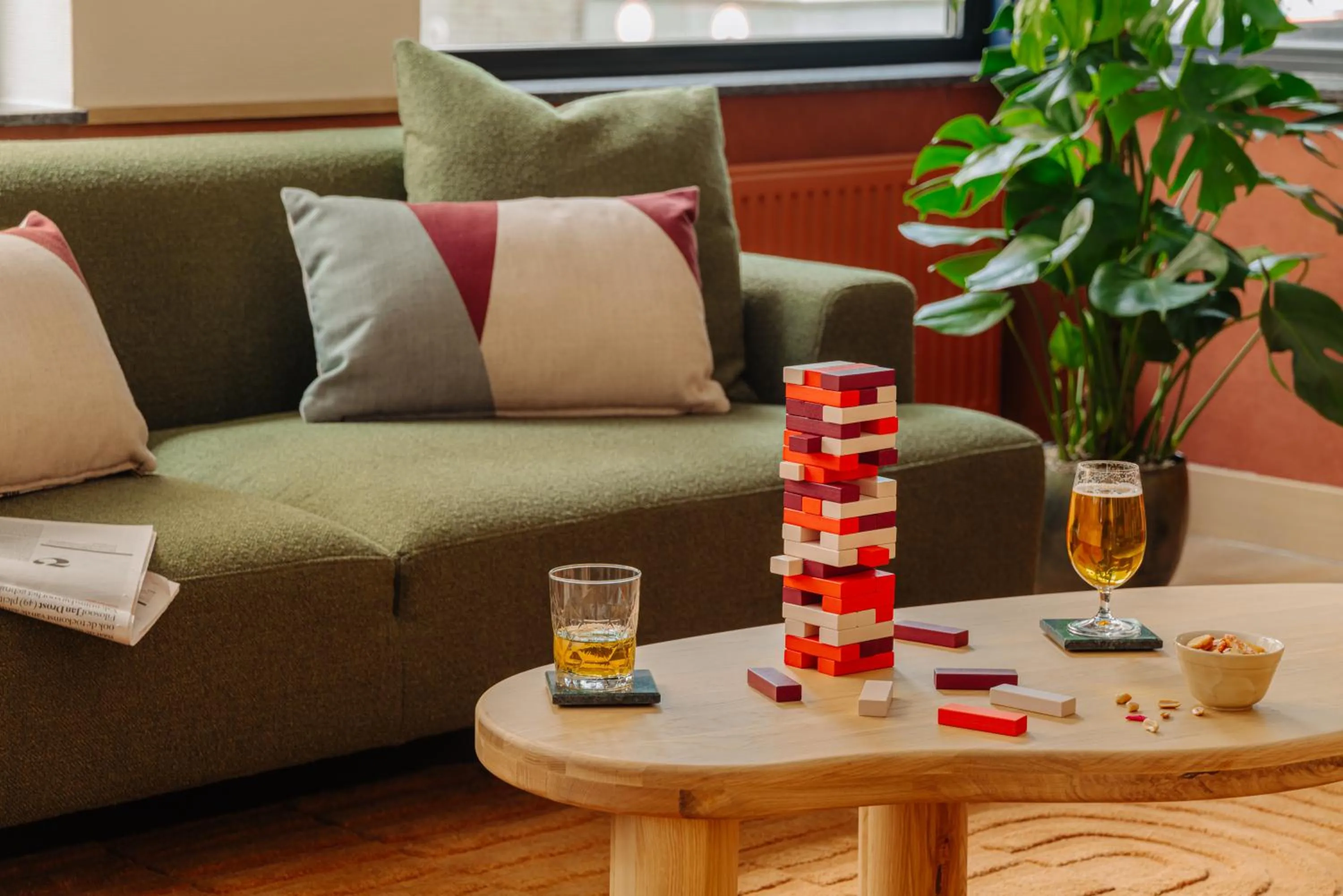 Lobby or reception in Leonardo Hotel Hengelo City Center