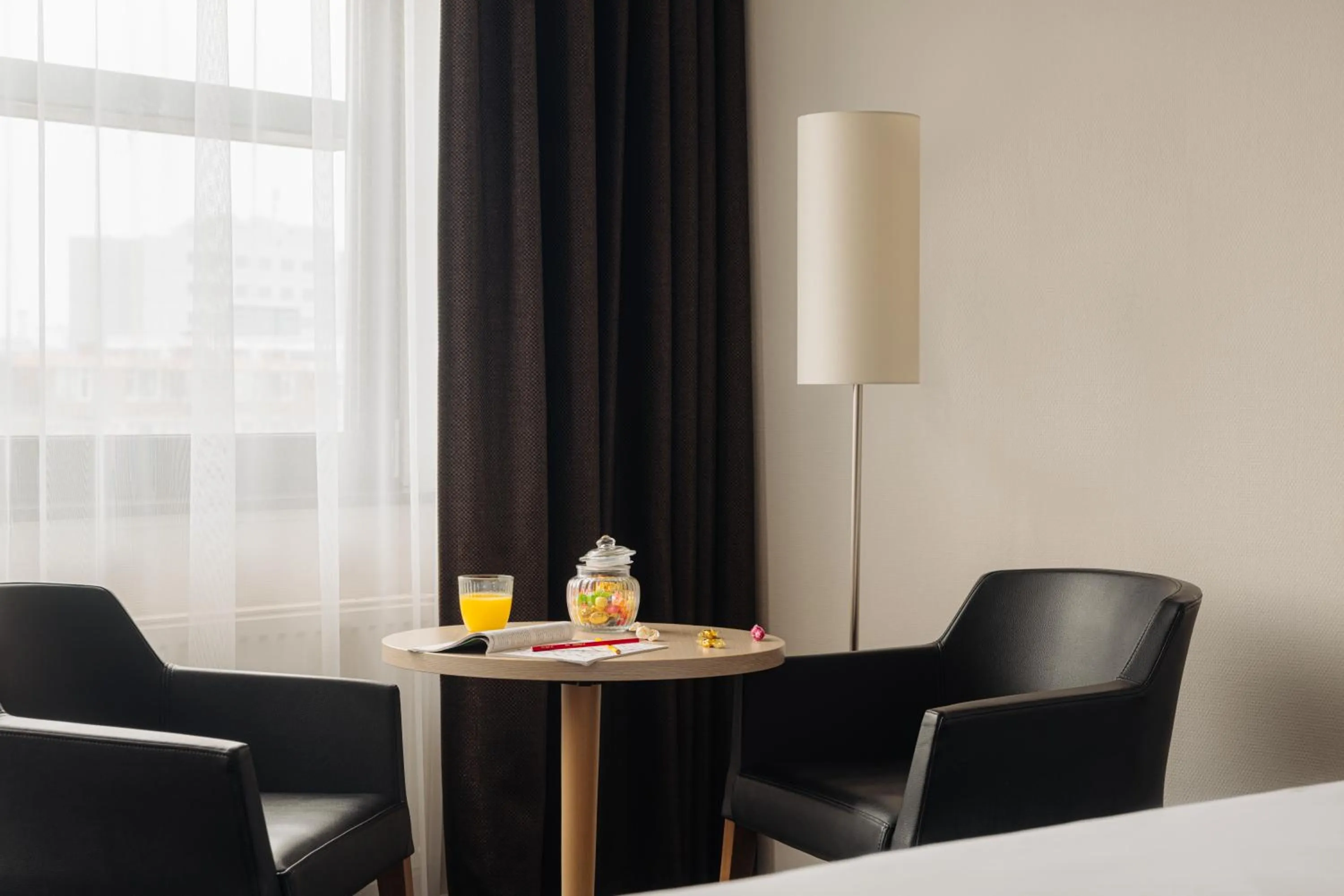 Bedroom in Leonardo Hotel Hengelo City Center