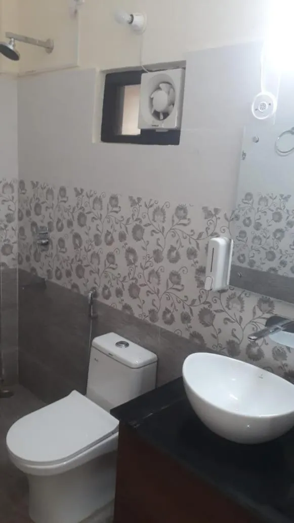 Bathroom in Hotel Lake Paradise Inn