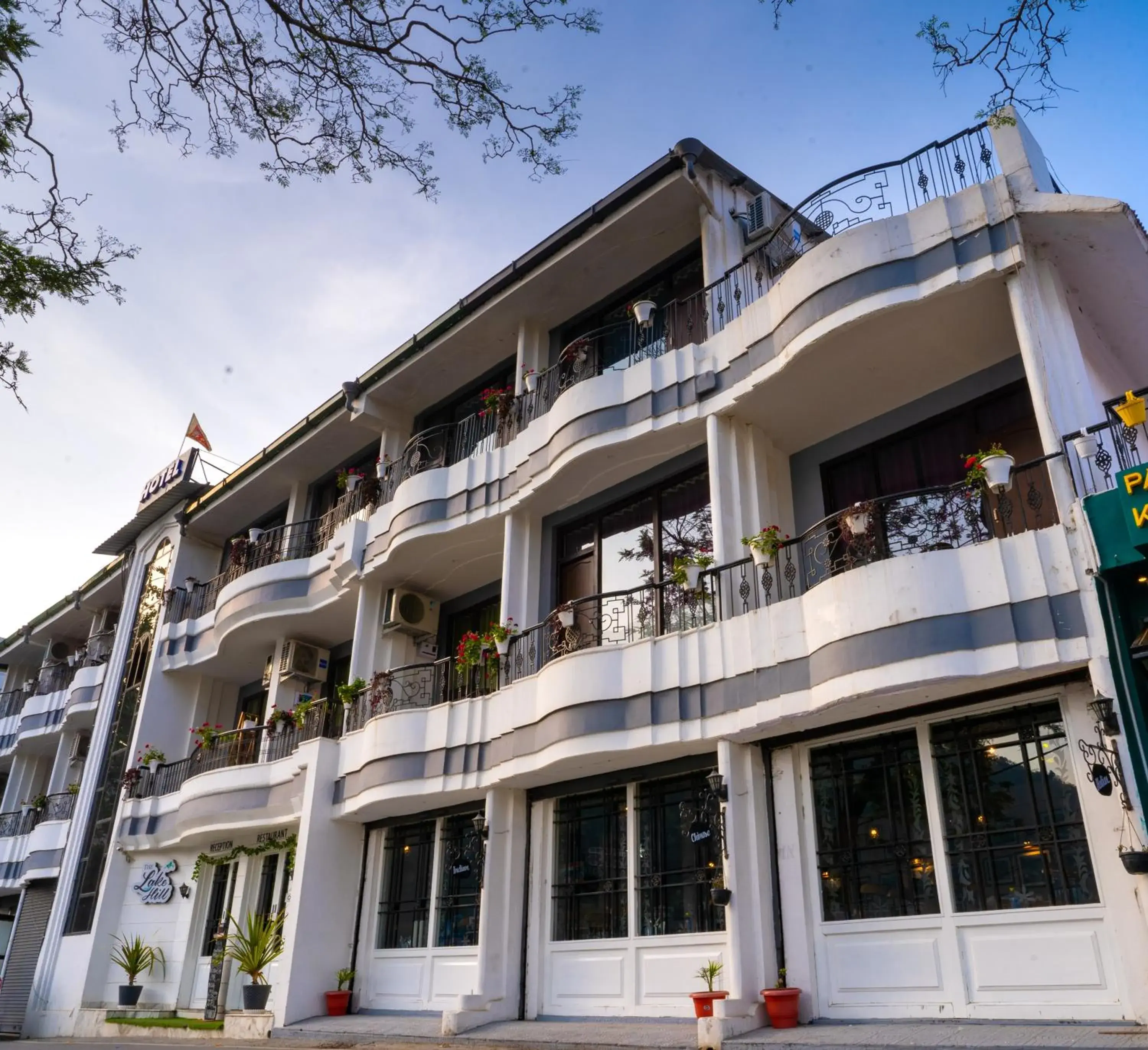 The Lake Hill The Lake Hill