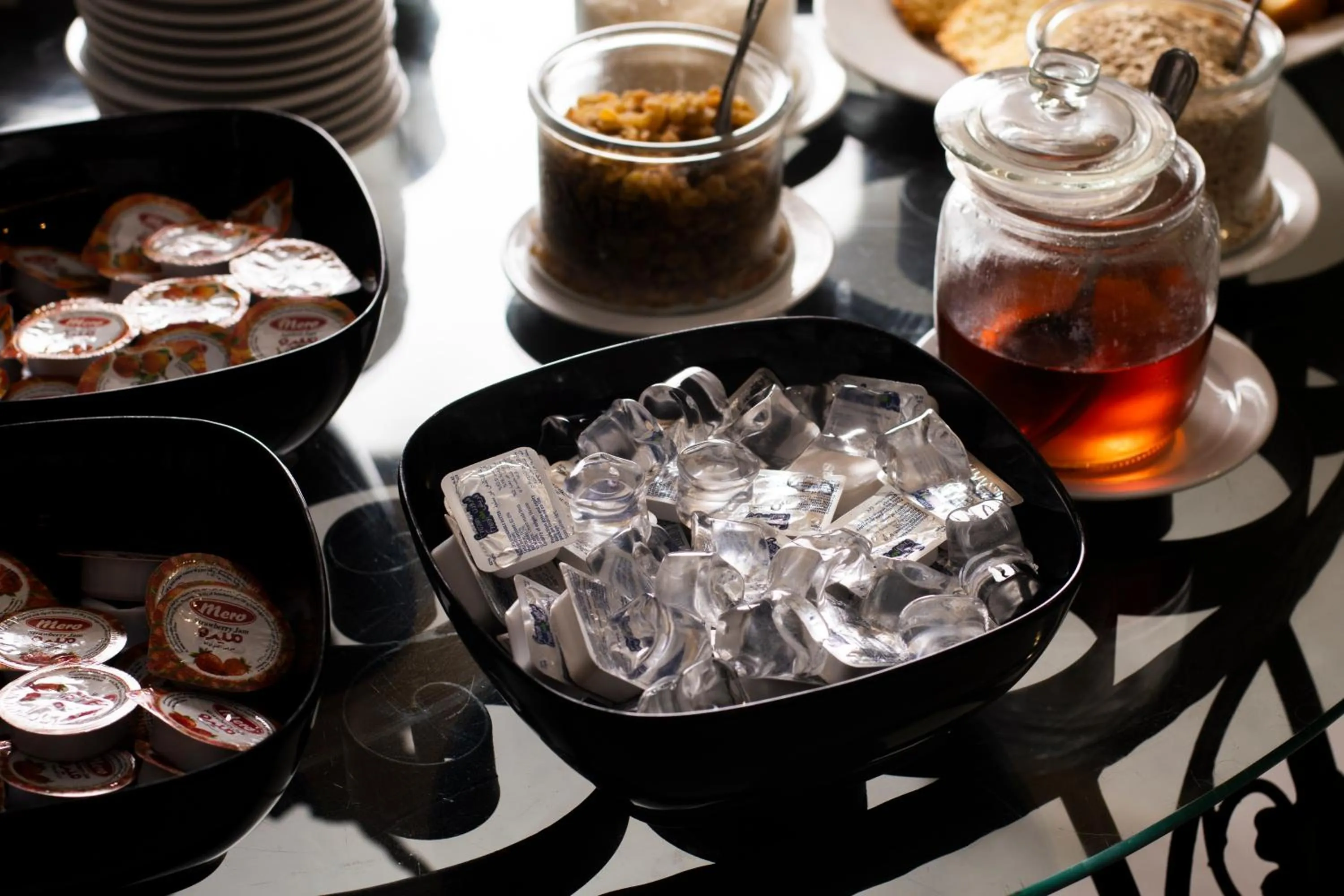 Restaurant/places to eat in The Loft hotel By FHM