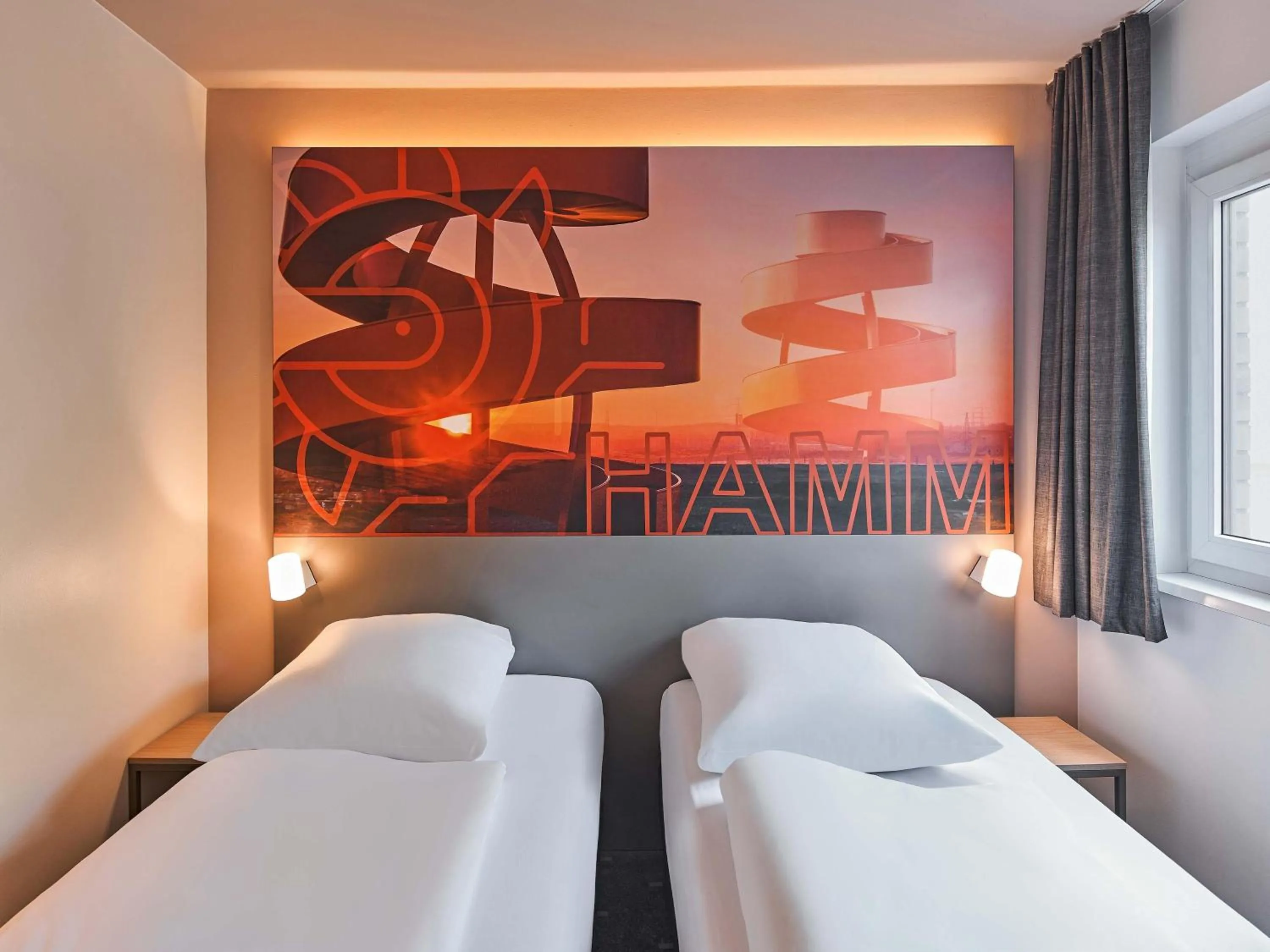 Photo of the whole room, Bed in B&B Hotel Hamm