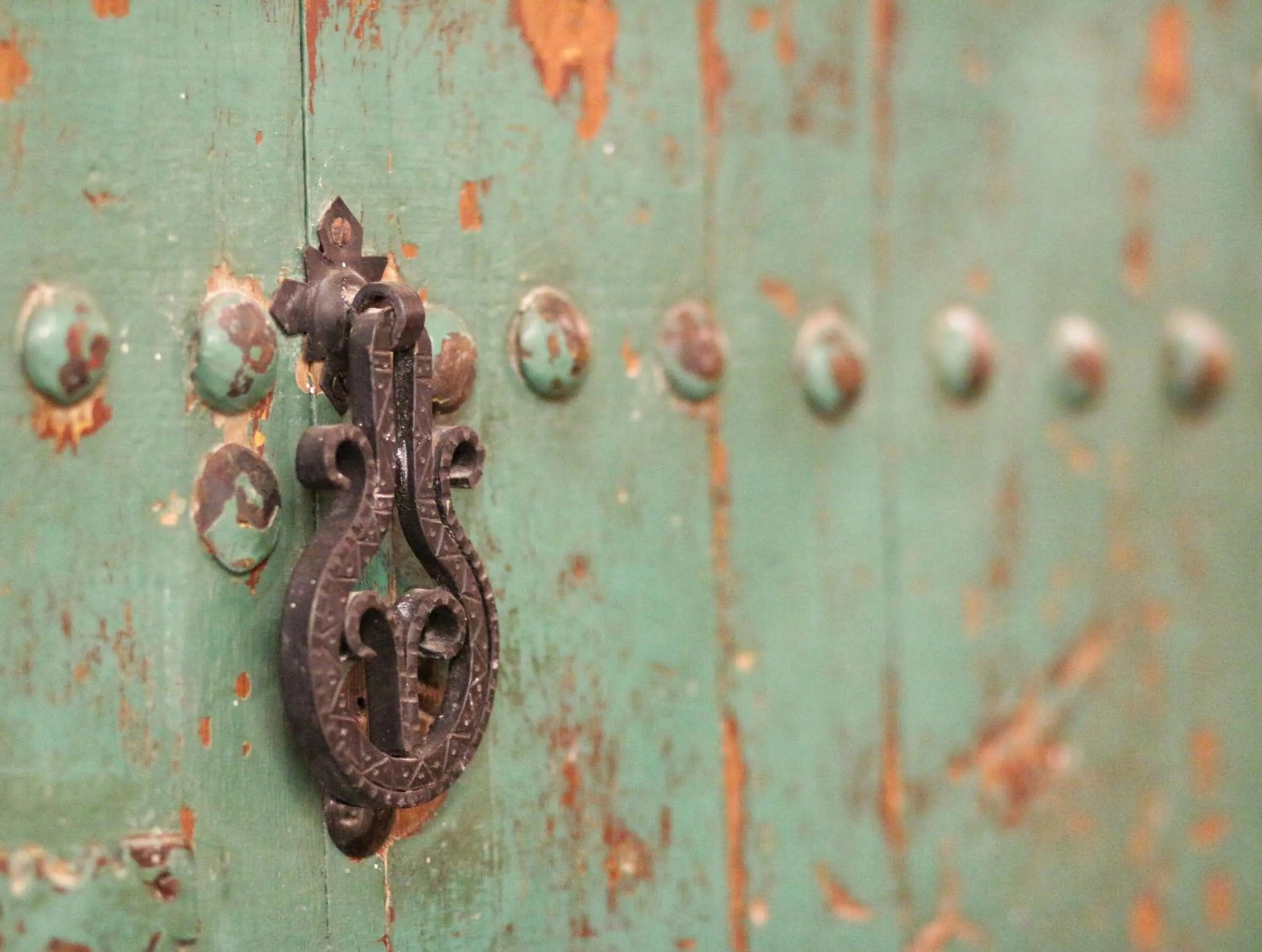 Decorative detail in Riad Dollar Des Sables & Spa