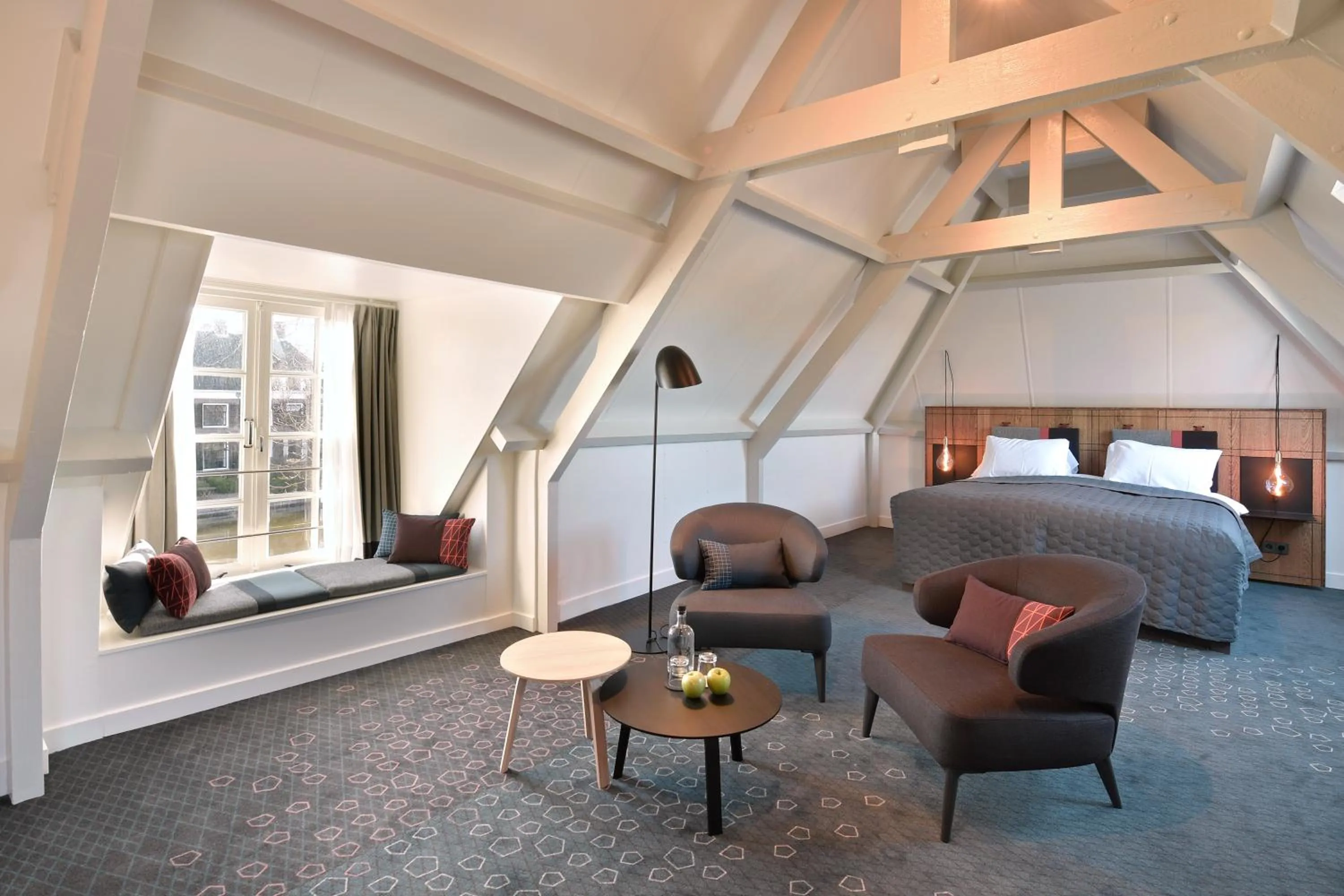 Bed in De Nederlanden, Restaurant & Boutique Hotel