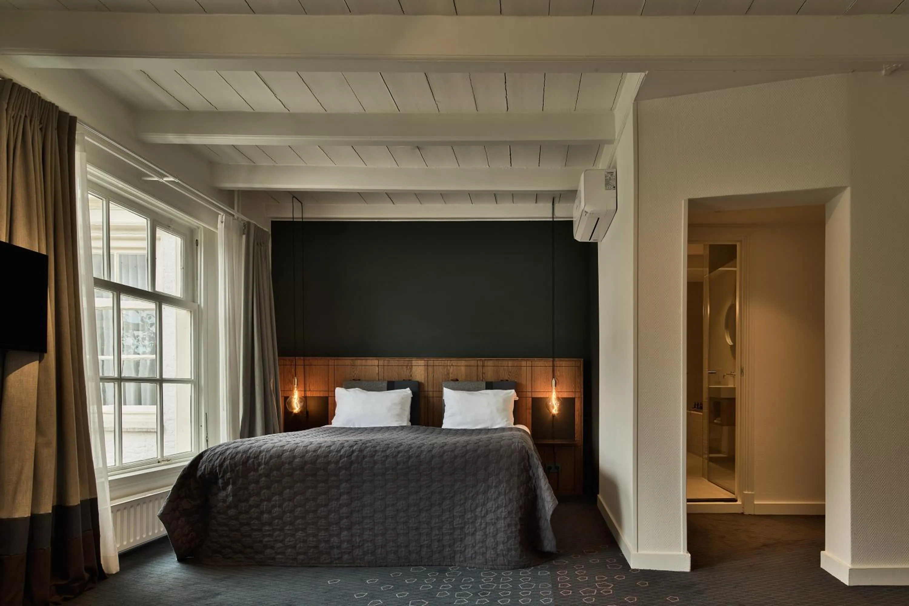 Bed in De Nederlanden, Restaurant & Boutique Hotel