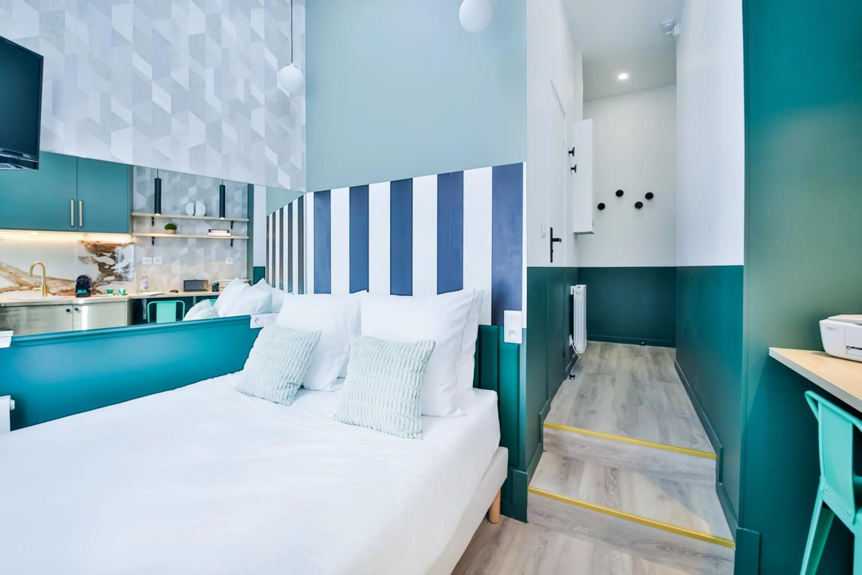 Bed in WS Louvre - Casanova