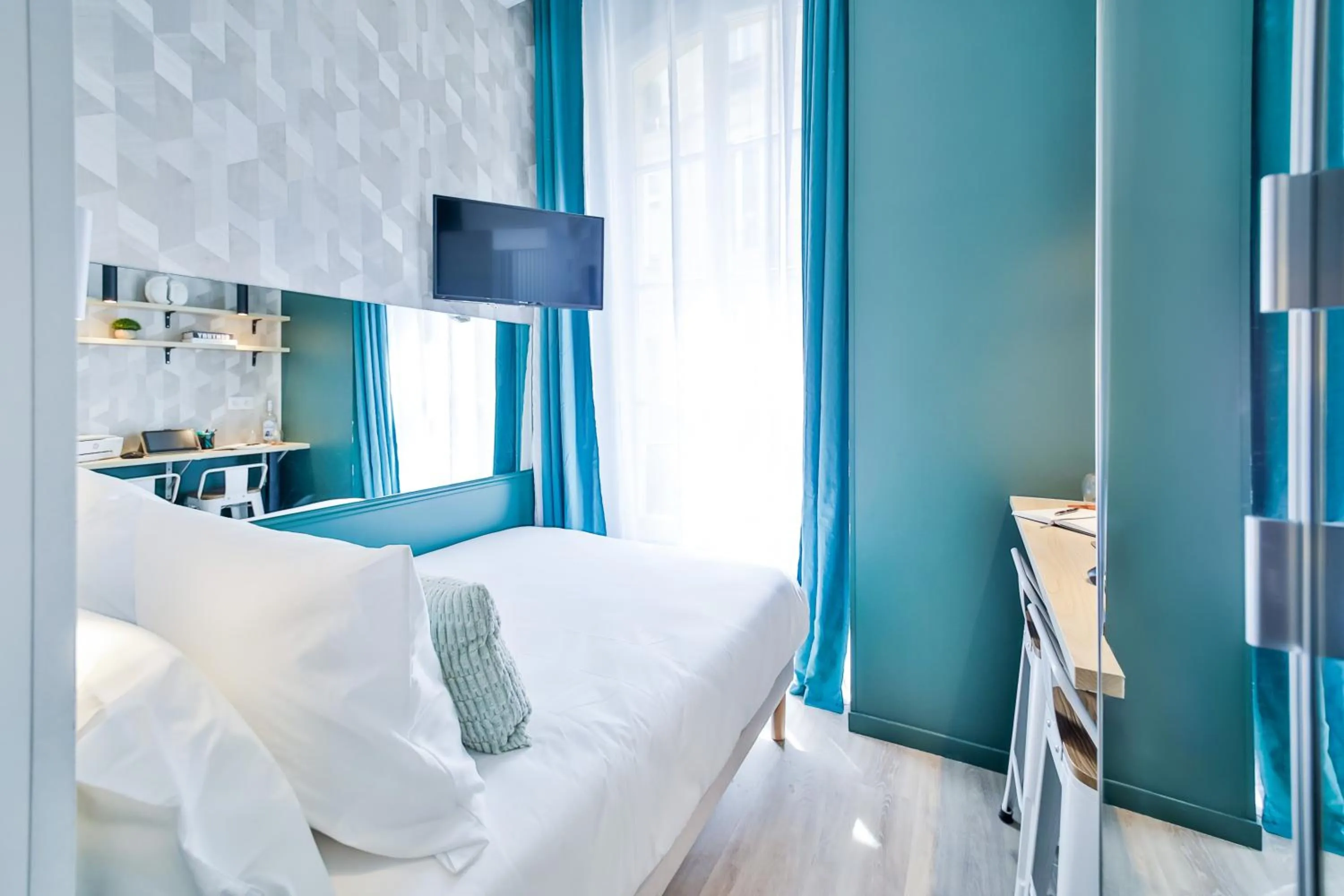 Bed in WS Louvre - Casanova