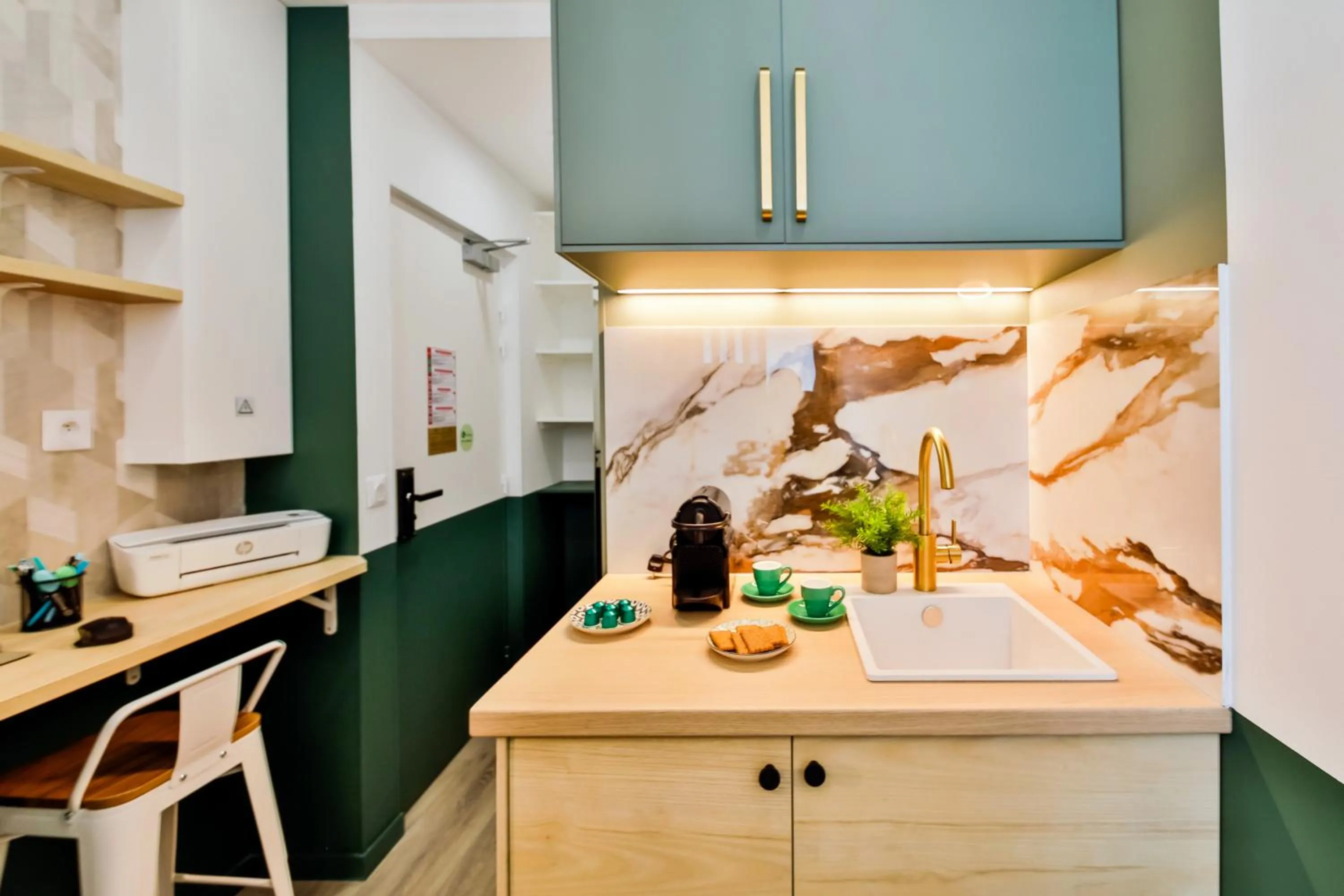 Kitchen or kitchenette in WS Louvre - Casanova