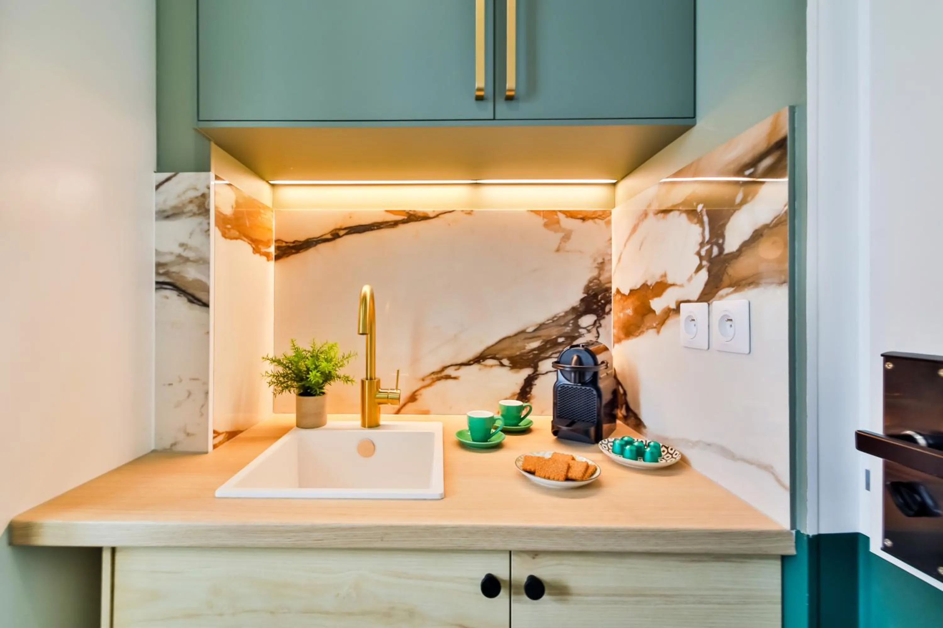 Kitchen or kitchenette in WS Louvre - Casanova