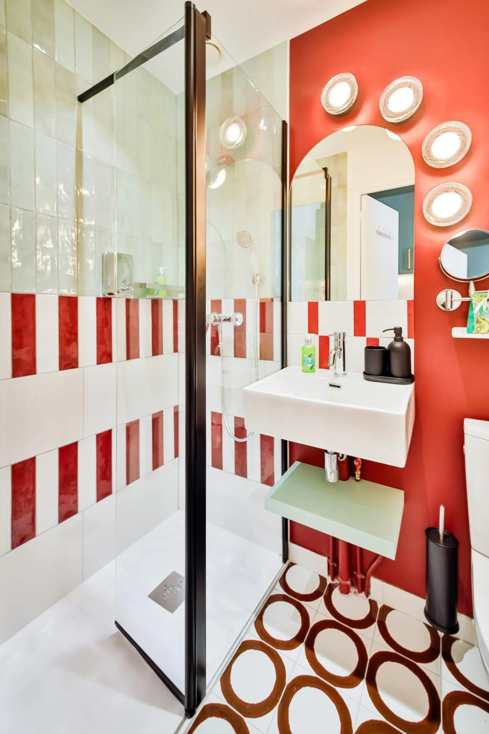 Shower in WS Louvre - Casanova