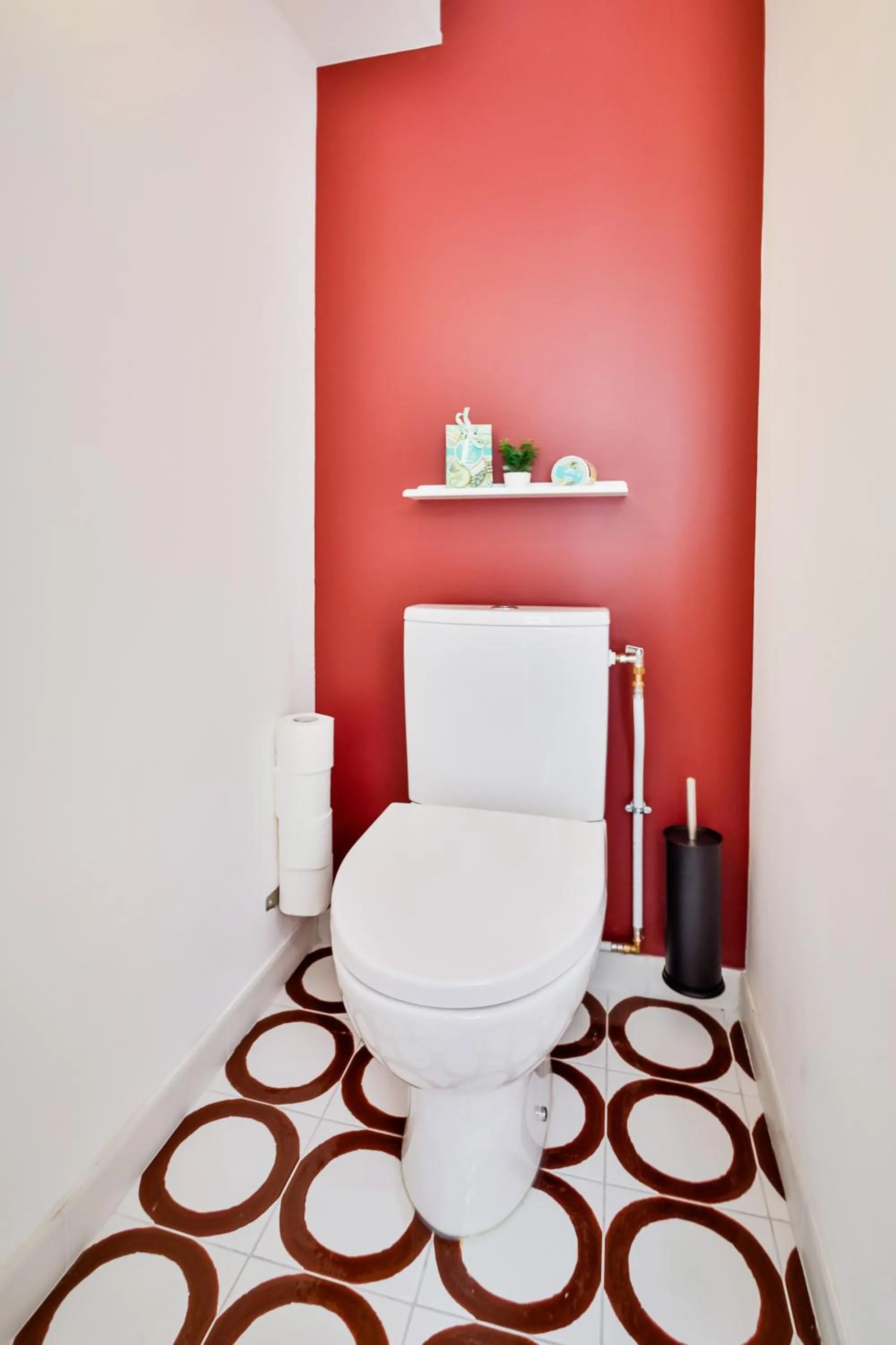 Toilet in WS Louvre - Casanova