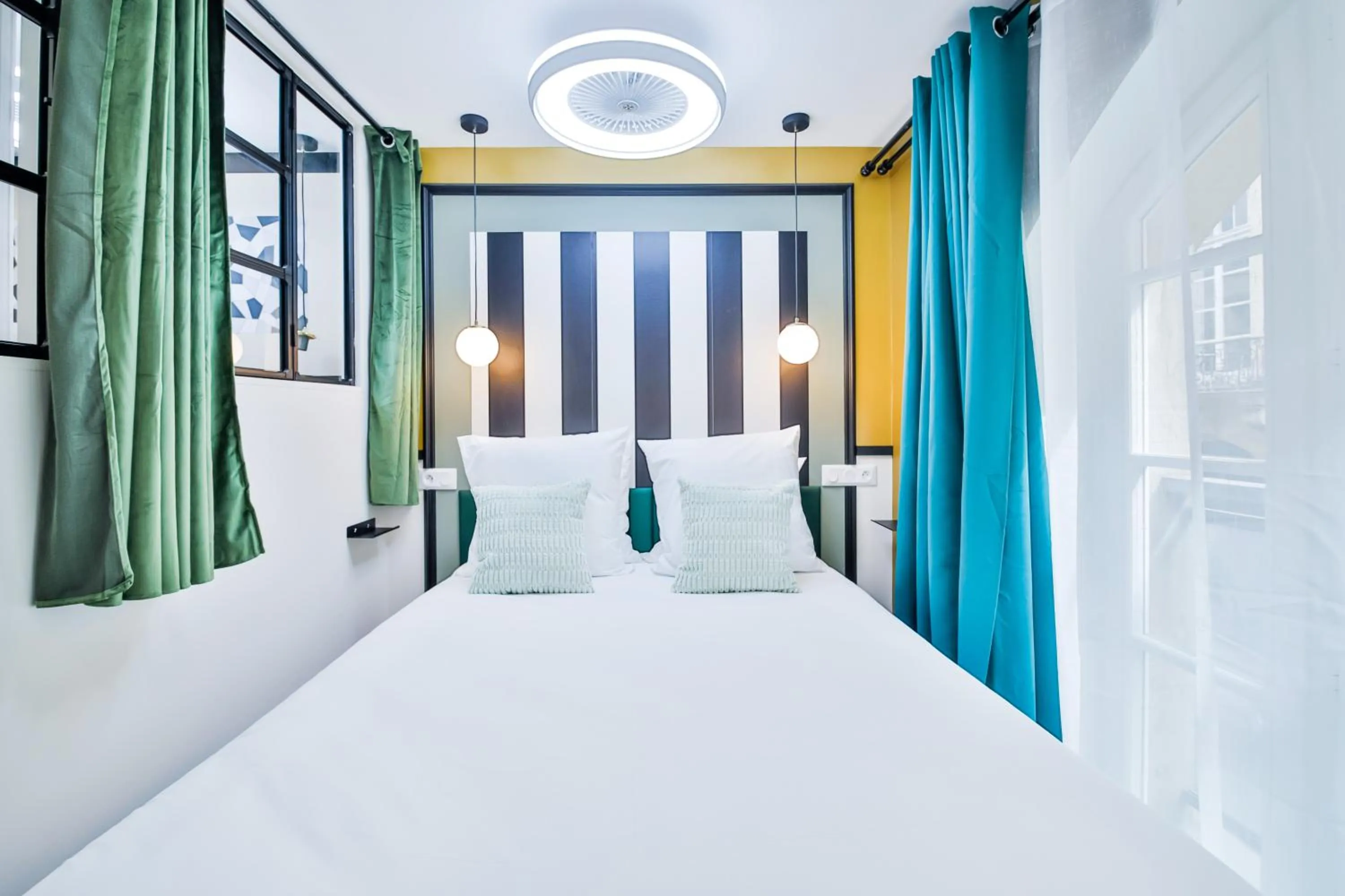 Bed in WS Louvre - Casanova