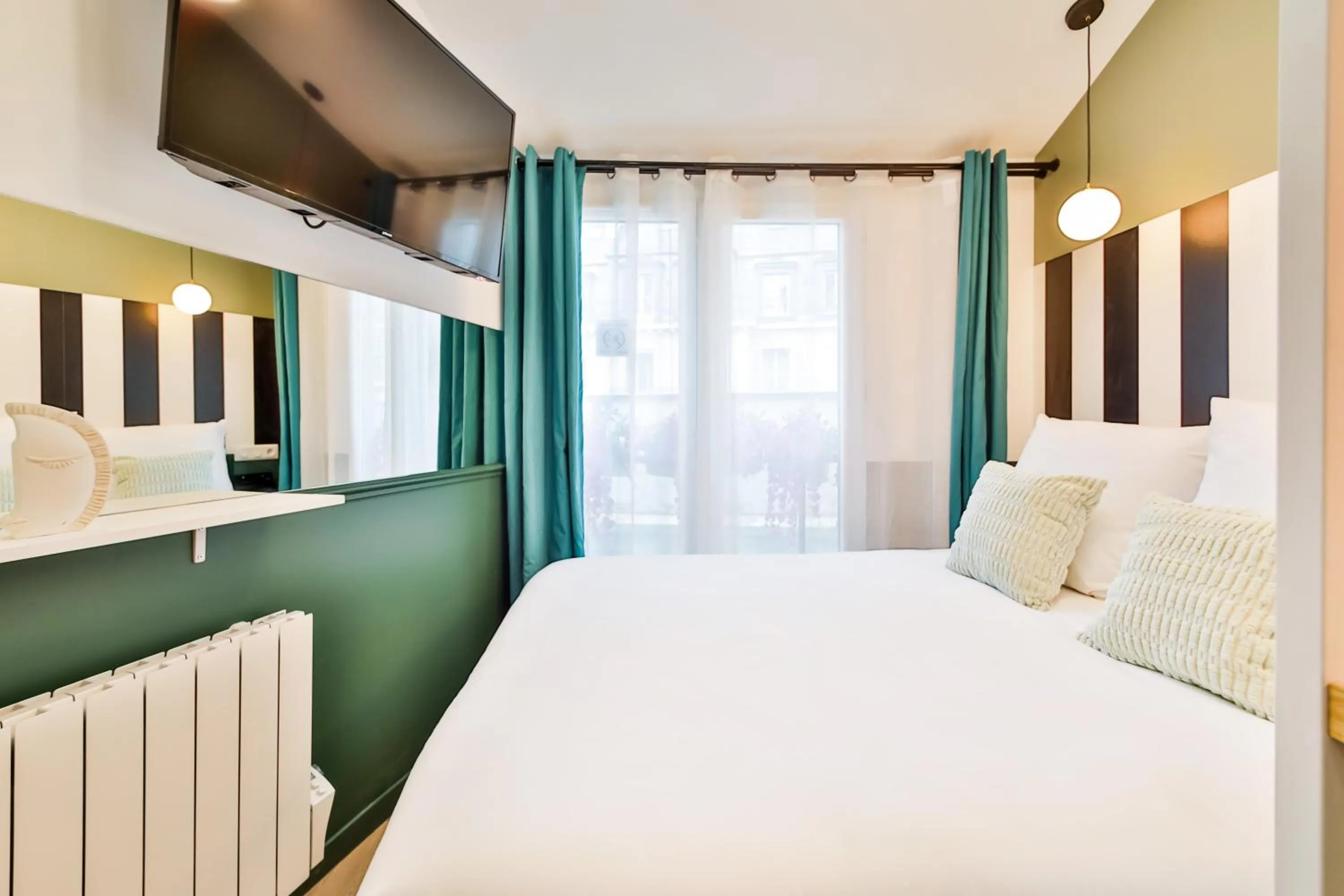 Bed in WS Louvre - Casanova