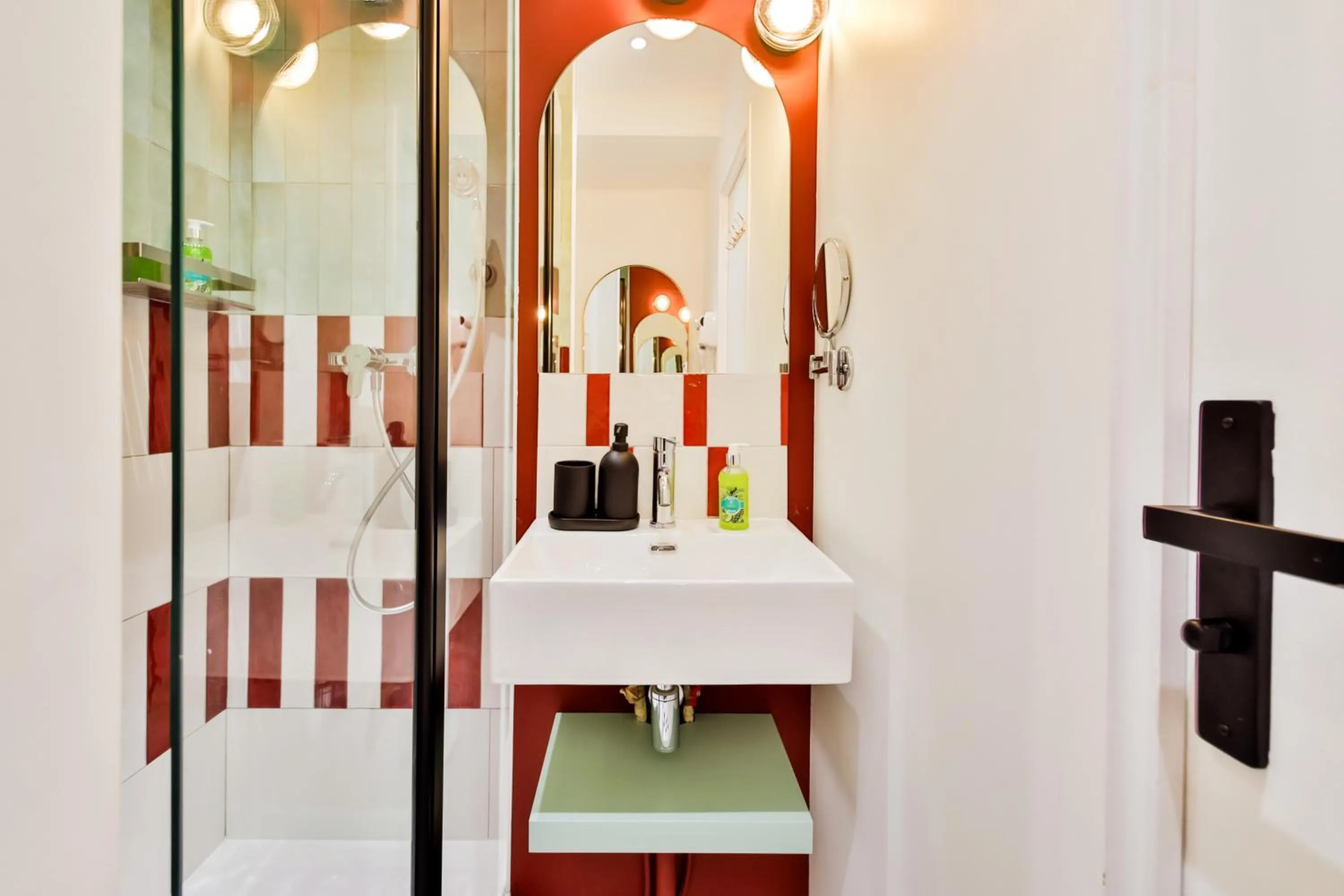 Bathroom in WS Louvre - Casanova