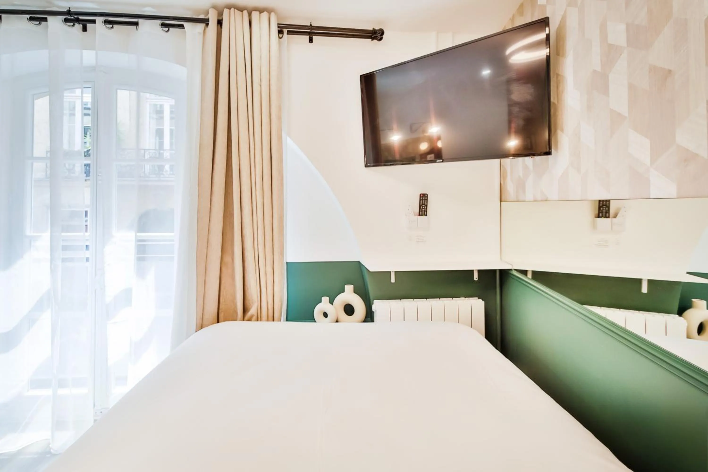 Bed in WS Louvre - Casanova