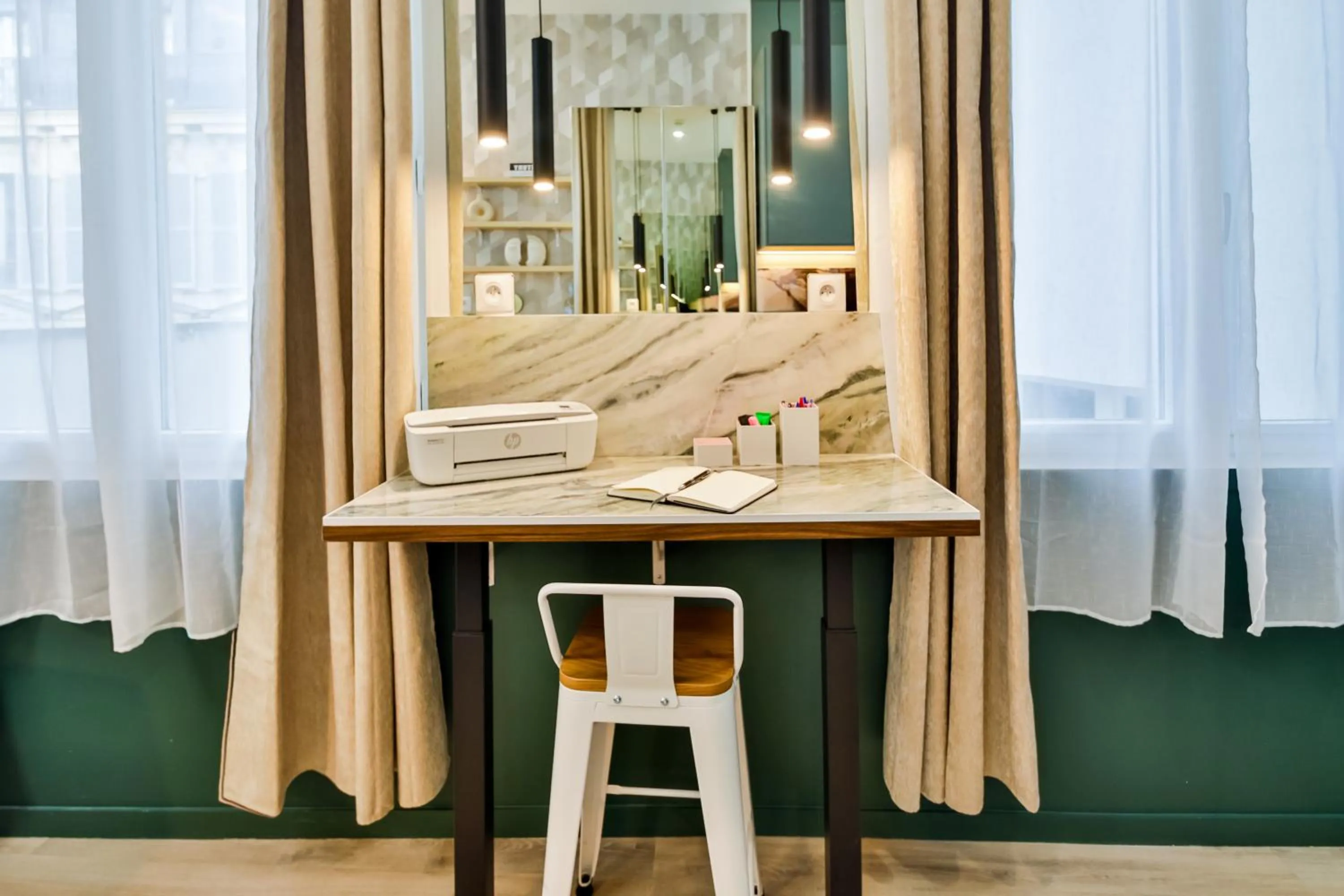 Bed in WS Louvre - Casanova