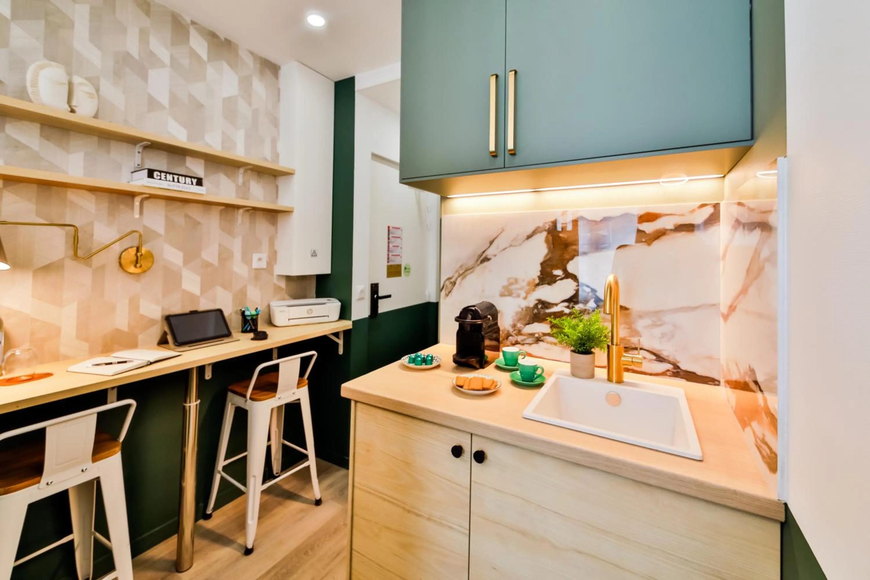 Kitchen or kitchenette in WS Louvre - Casanova