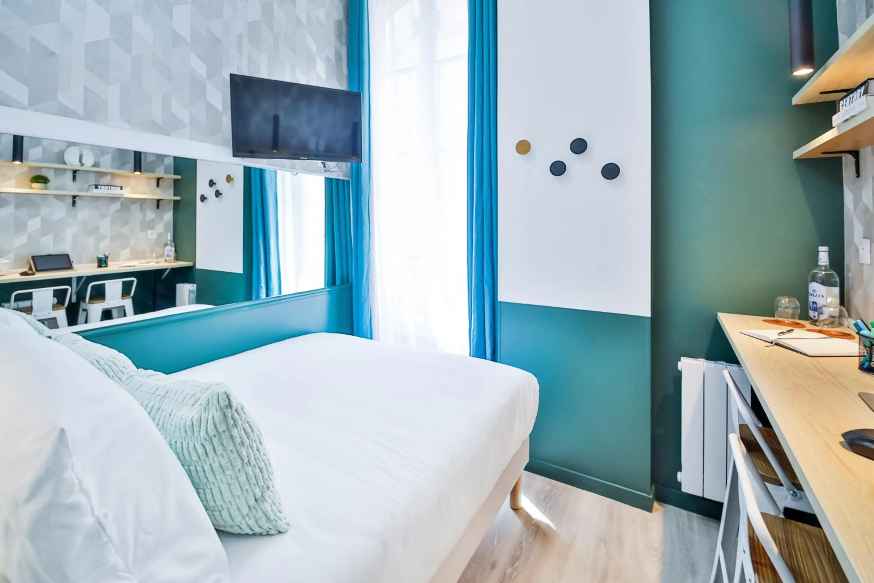 Bed in WS Louvre - Casanova