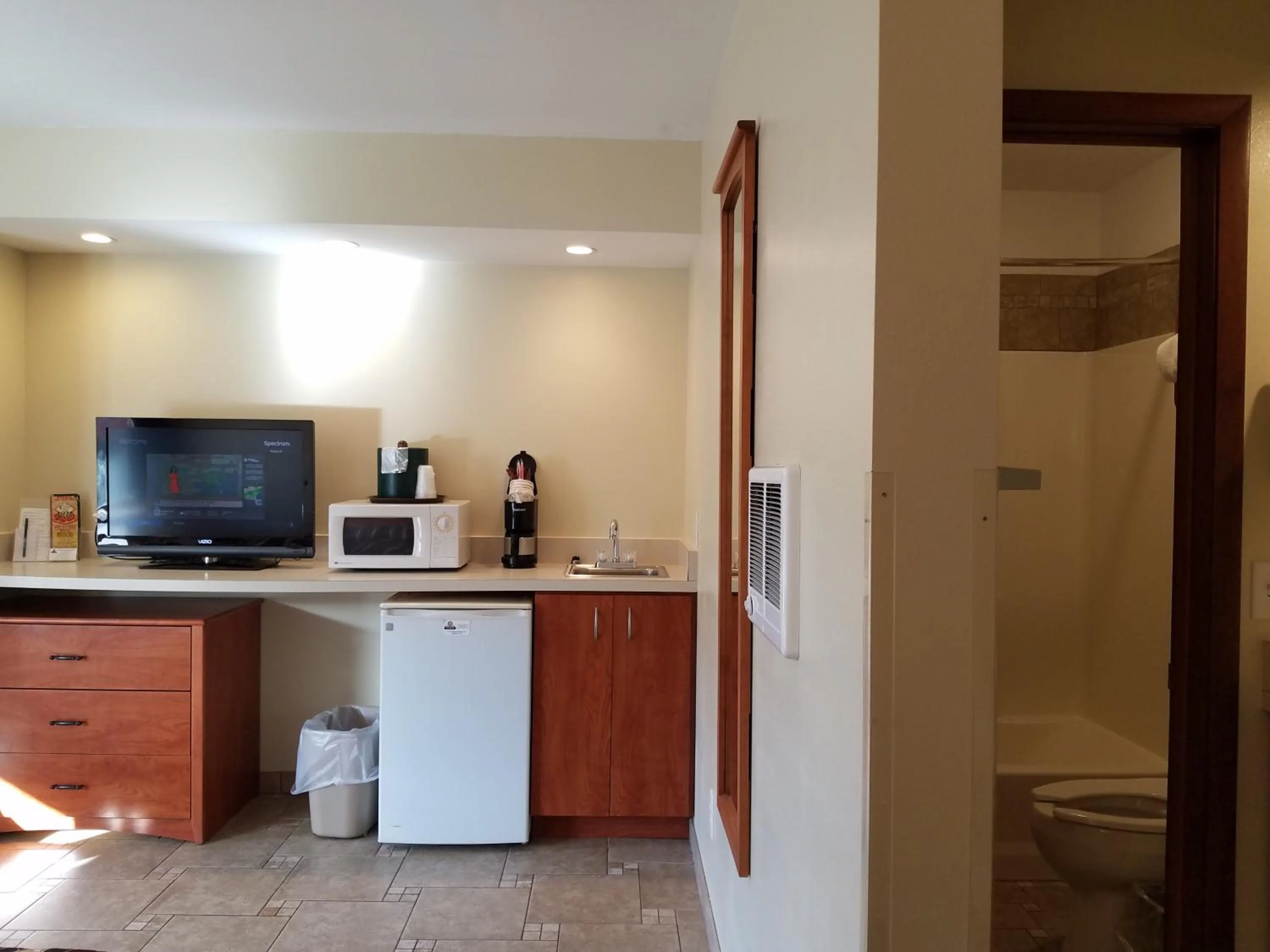 Black Hawk Motel & Suites