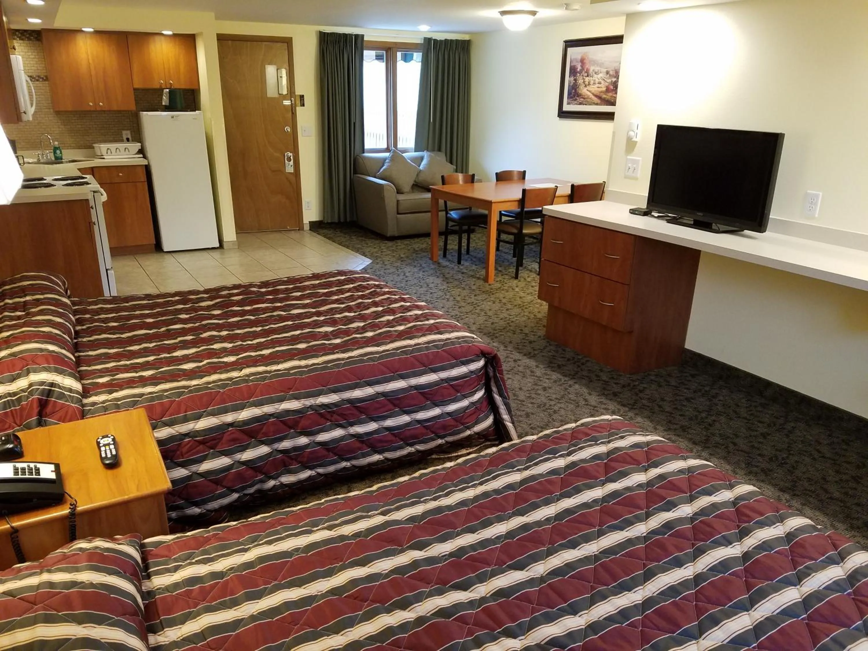 Black Hawk Motel & Suites