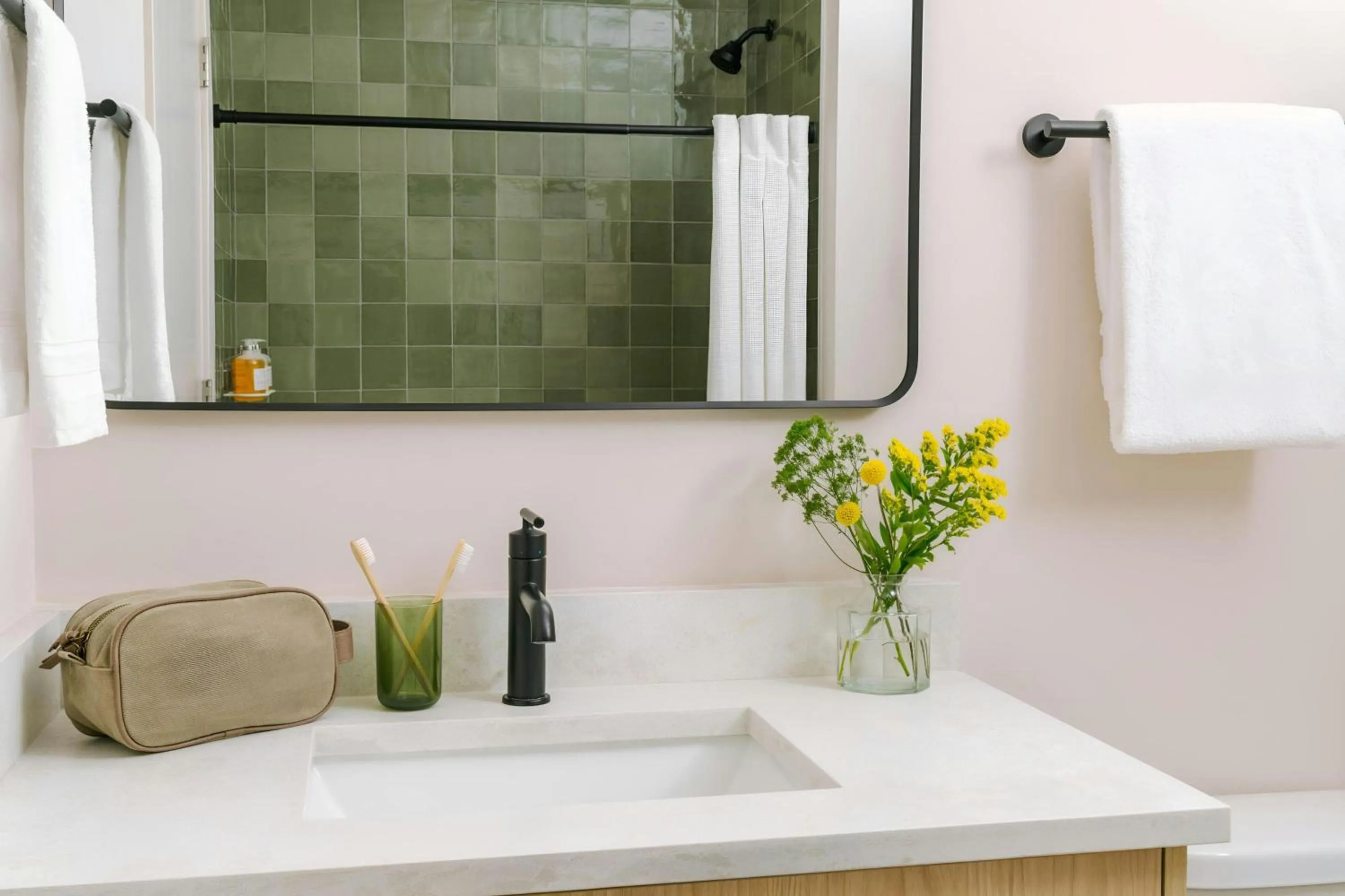 Bathroom in Sonder by Marriott Bonvoy The Burnham Apartments Loop