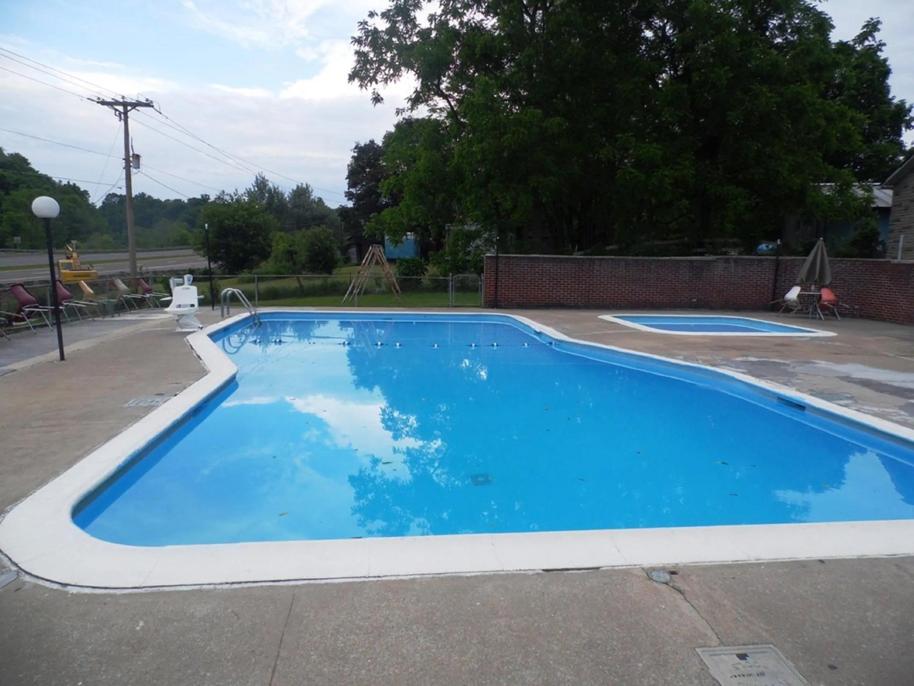 Tazewell Motel