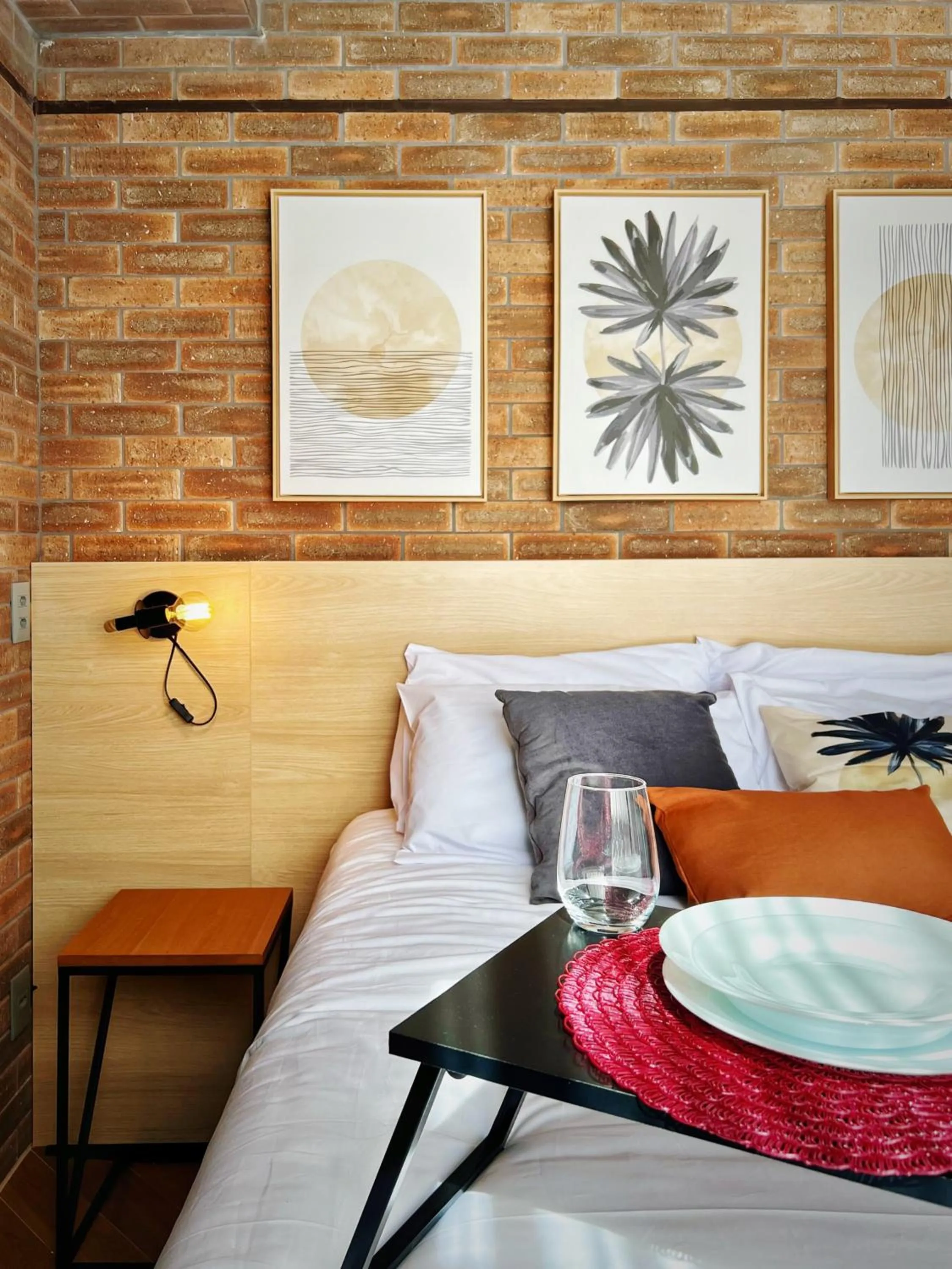 Bed in Housi Faria Lima