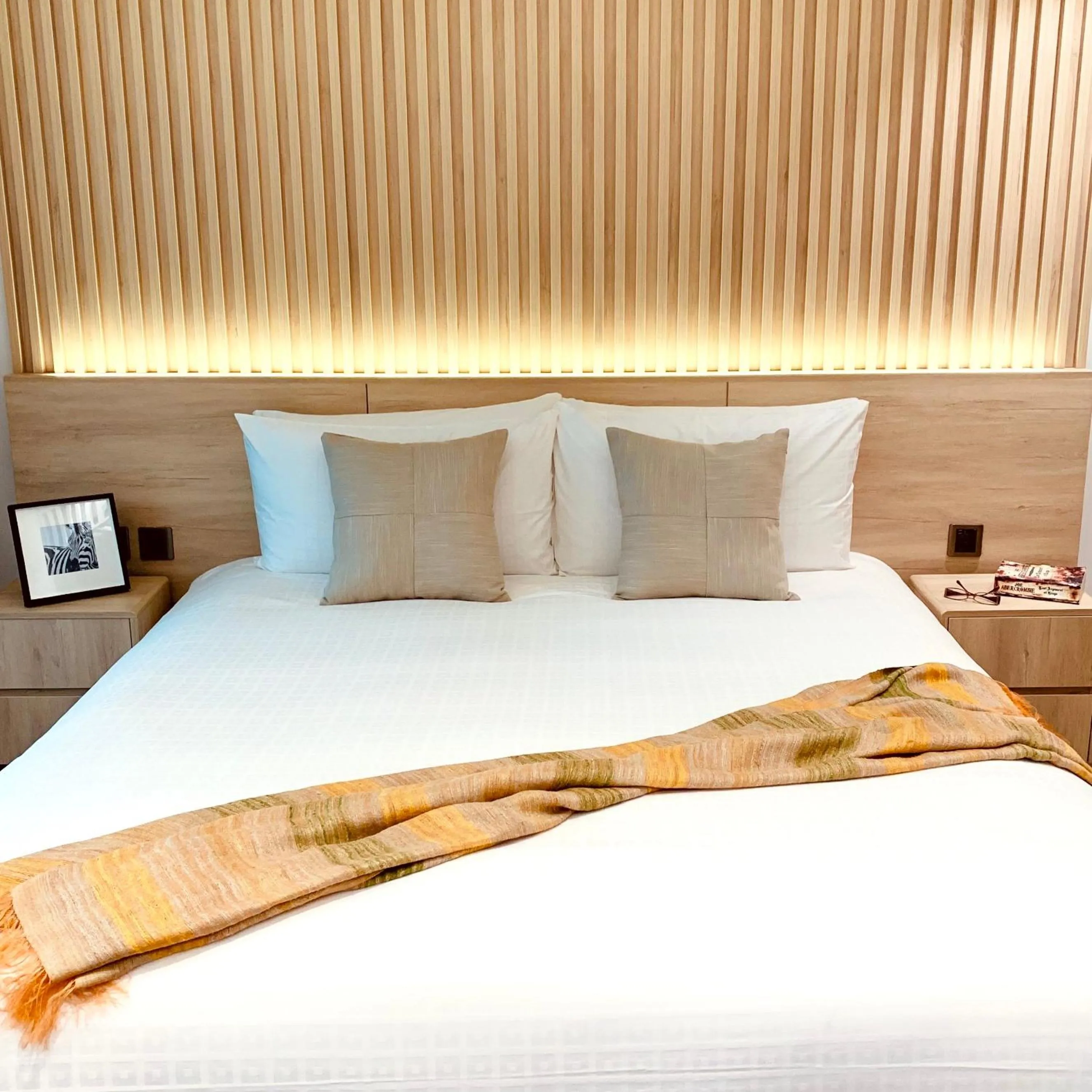 Photo of the whole room, Bed in Shama Central