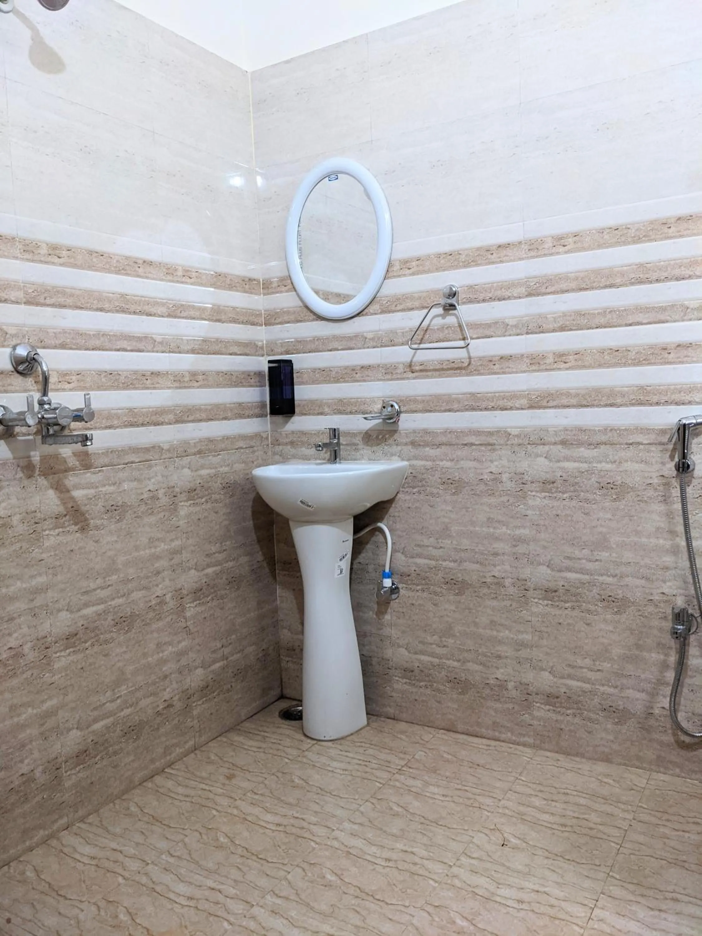 Mezenga 2 - Backpackers Hostel