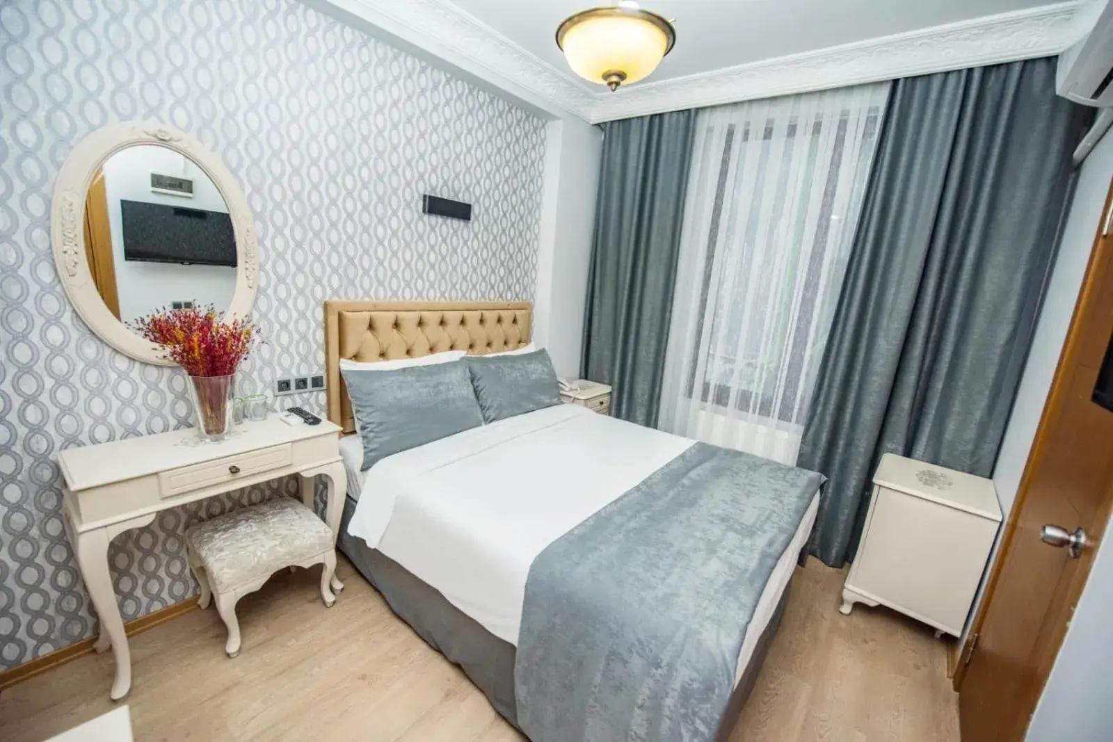 Economy Double Room in Pera Life Economy Double Room in Pera Life
