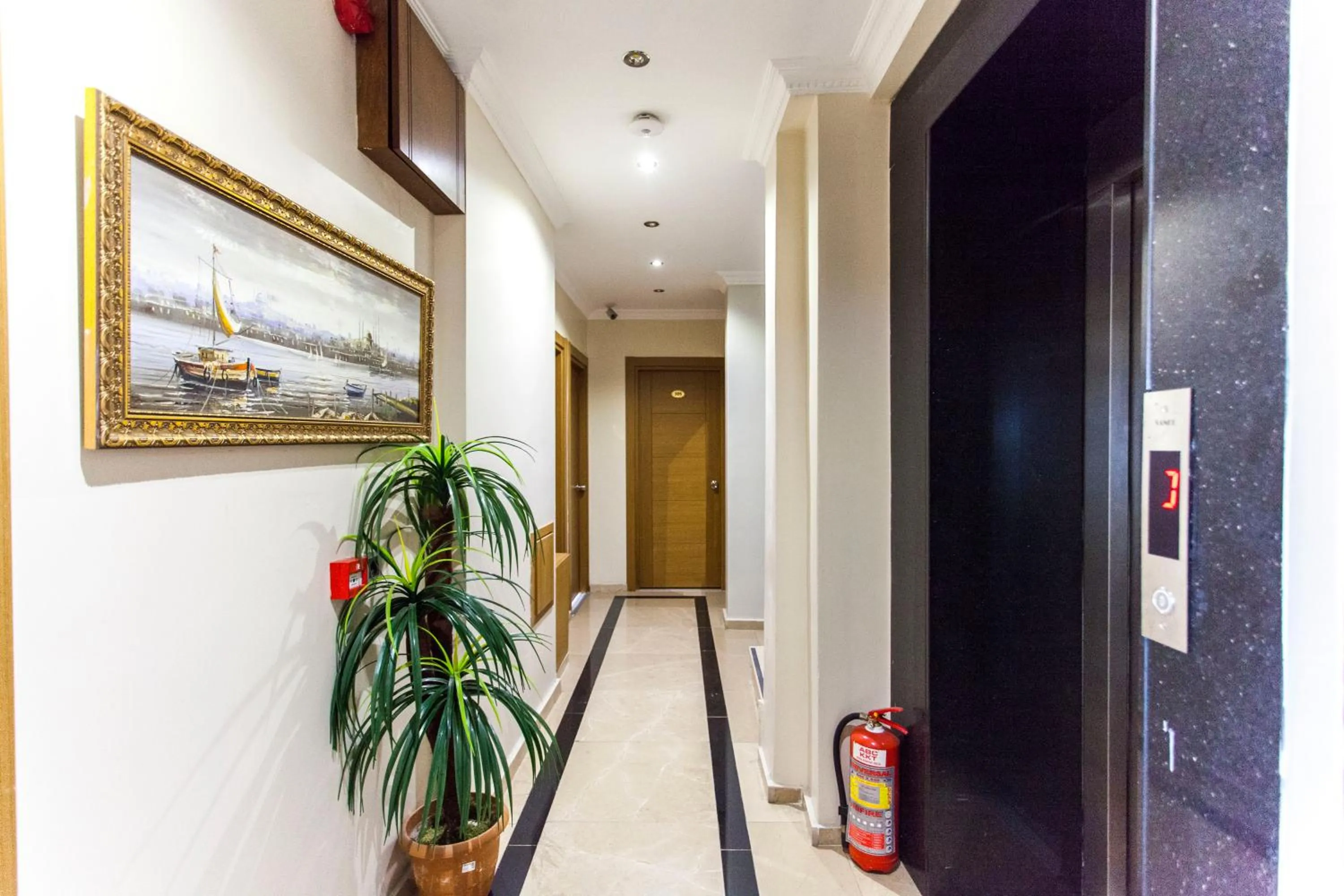 Property building in Pera Life