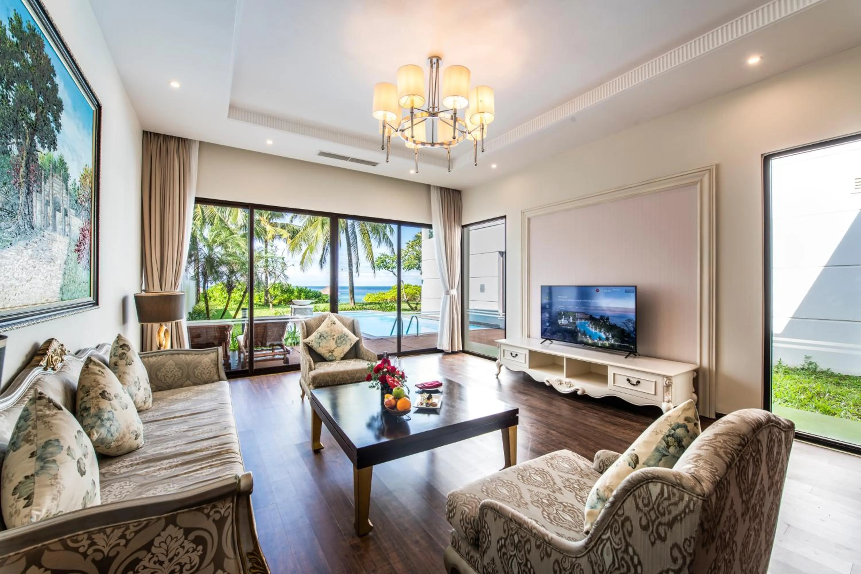 Living room in Vinpearl Resort & Spa Phu Quoc