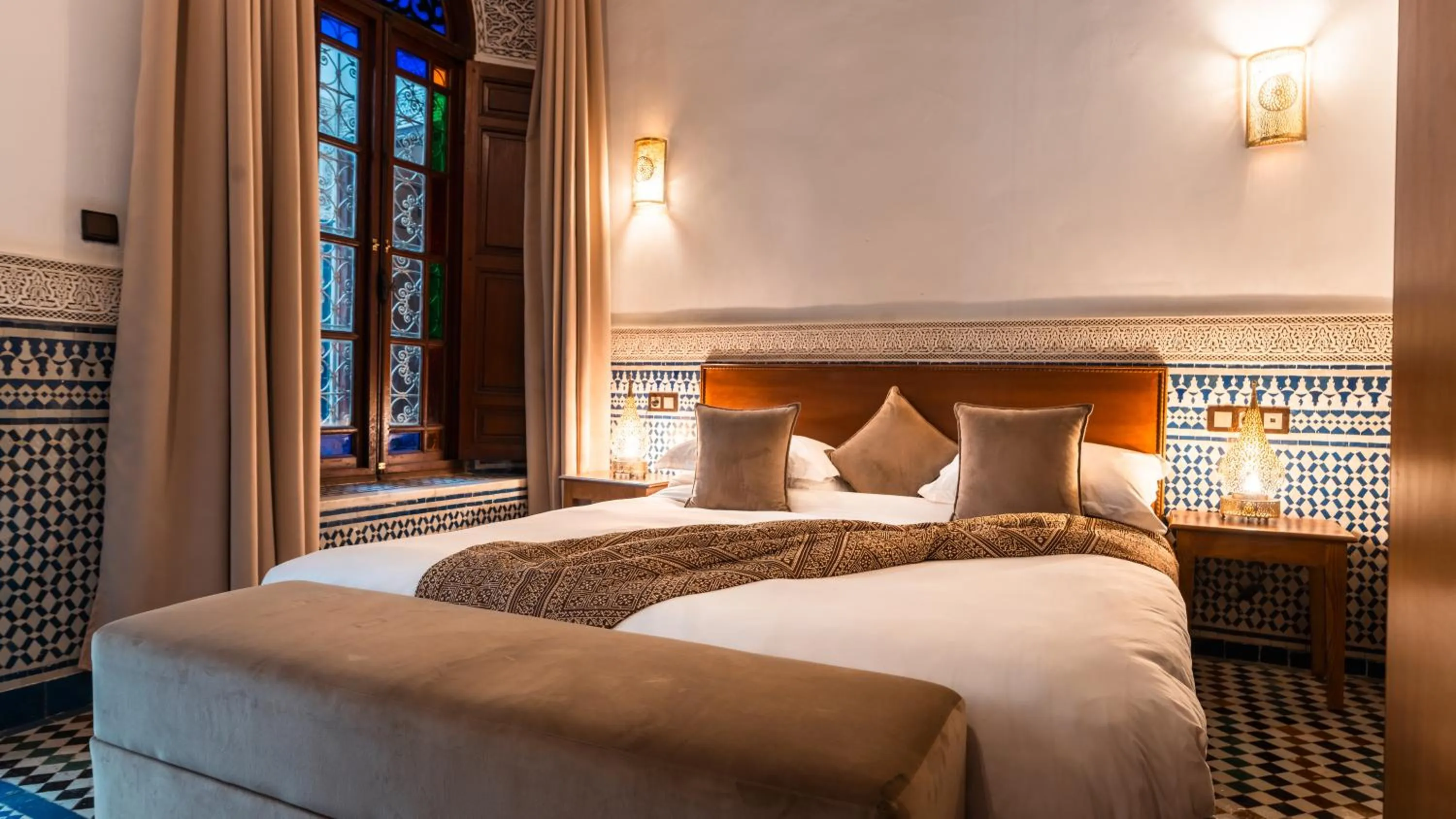 Bed in Riad Fes Ziyat & Spa