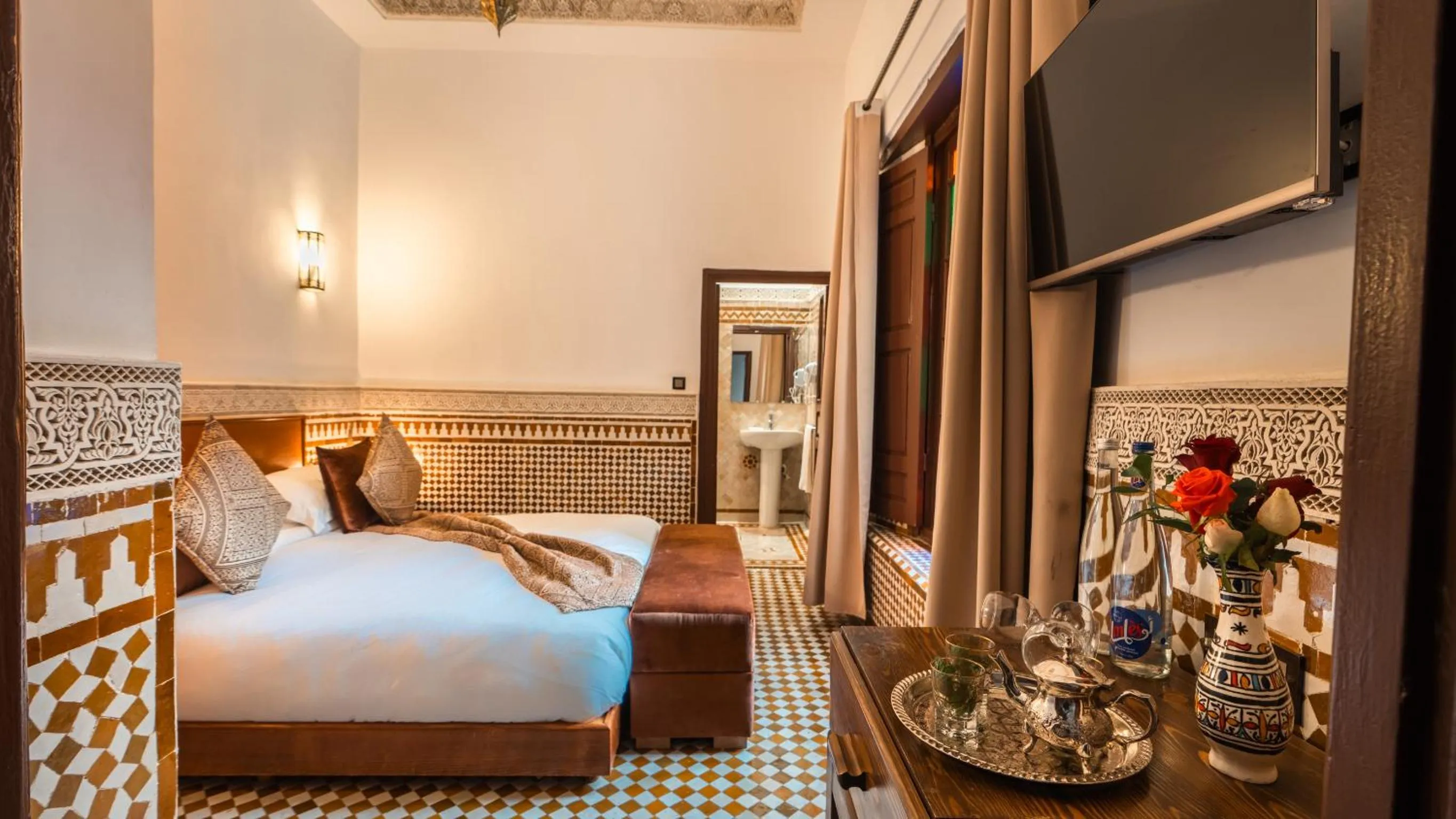 Bedroom, Bed in Riad Fes Ziyat & Spa