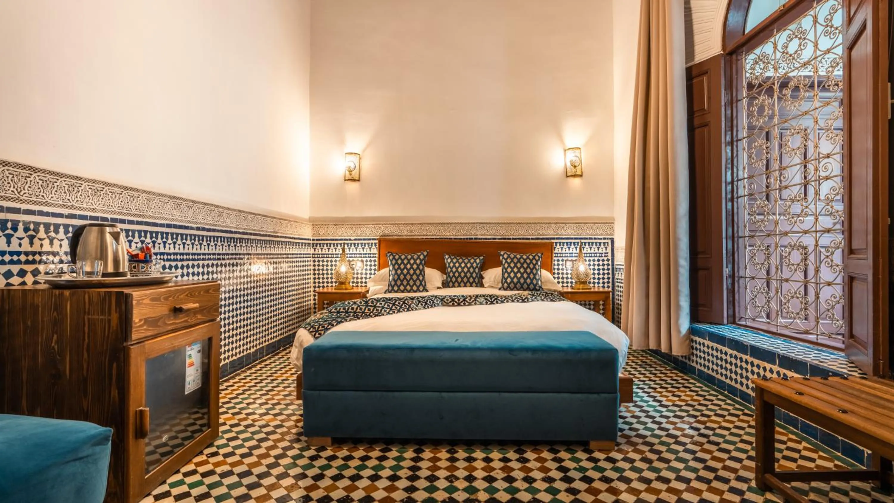 Bed in Riad Fes Ziyat & Spa