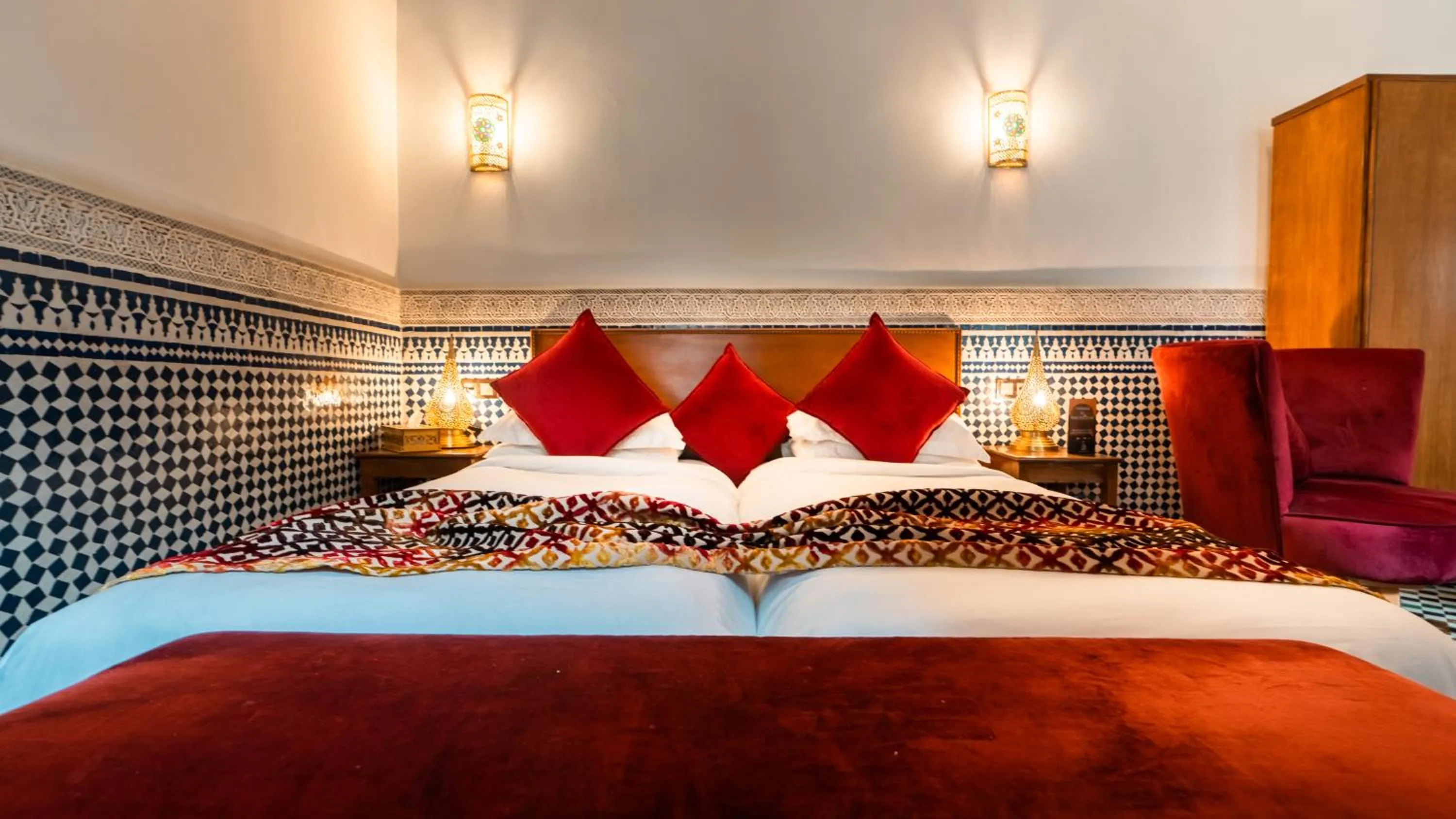 Bed in Riad Fes Ziyat & Spa