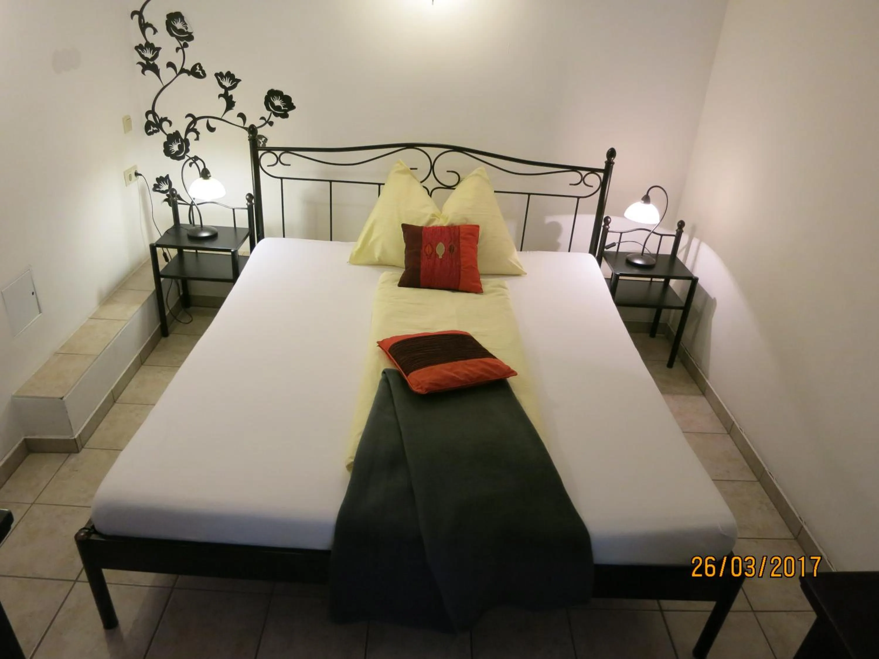 Studio Apartment - single occupancy in Ferienwohnungen Kremsbrucker