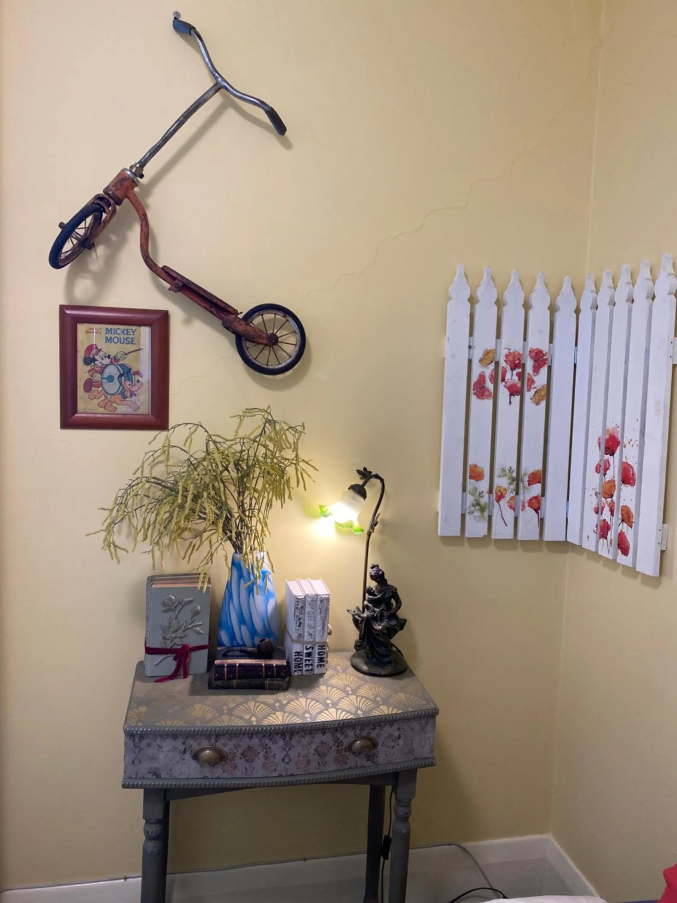 Bedroom in COMMERCIAL HOTEL KANIVA