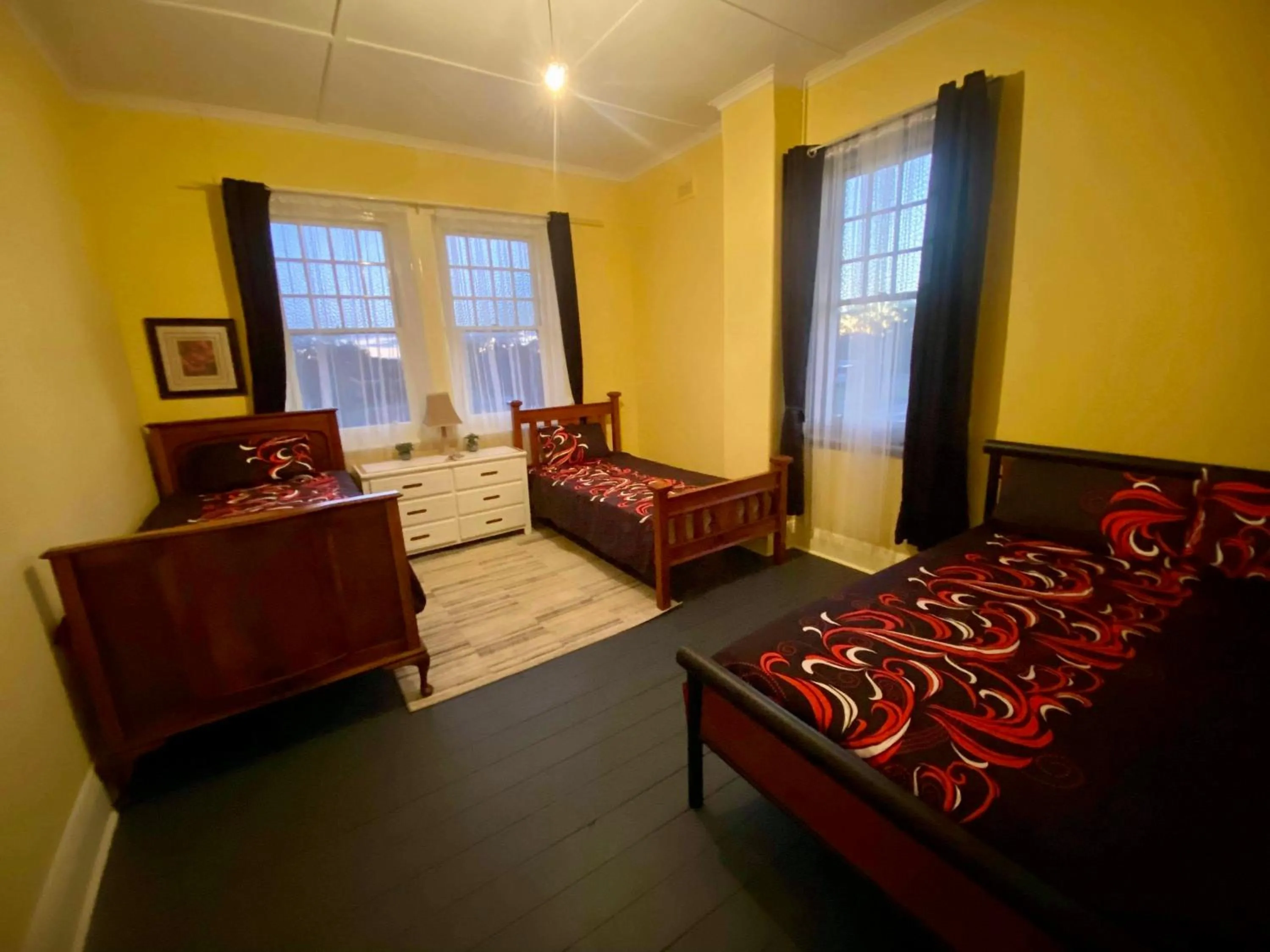 Bedroom, Bed in COMMERCIAL HOTEL KANIVA