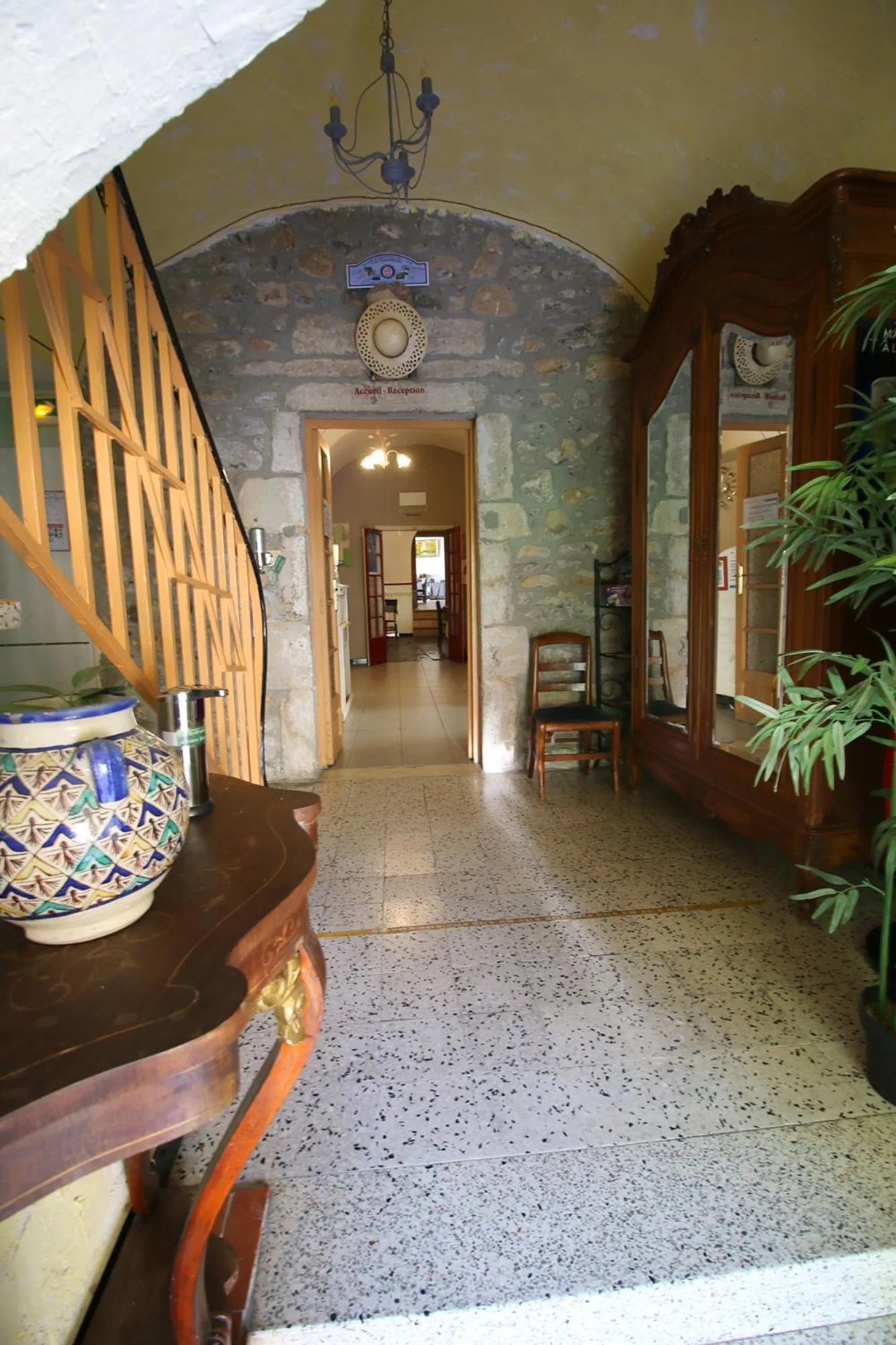 Property building in Auberge de la Couronne