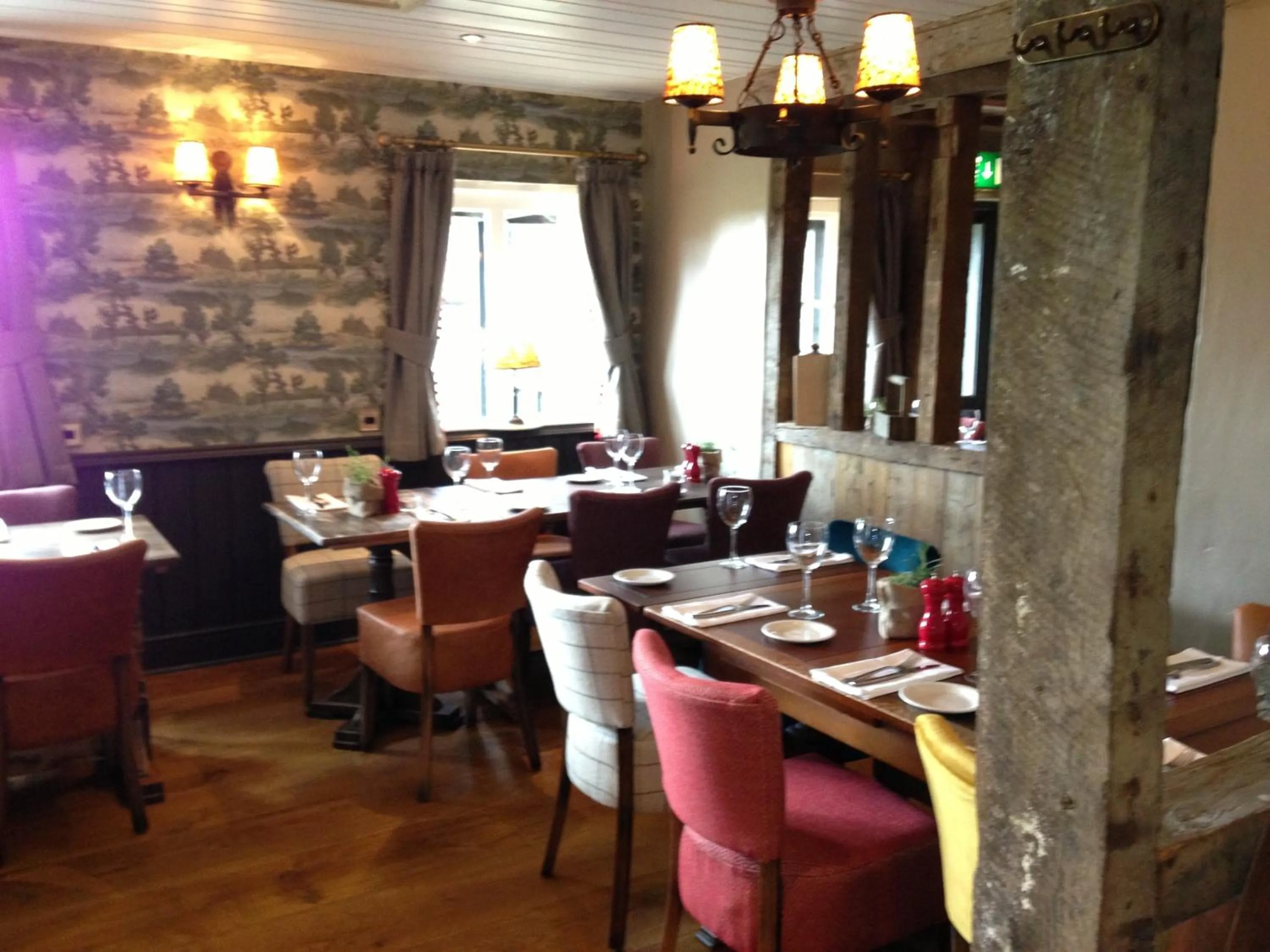 Restaurant/places to eat in The Crown Pub, Dining & Rooms