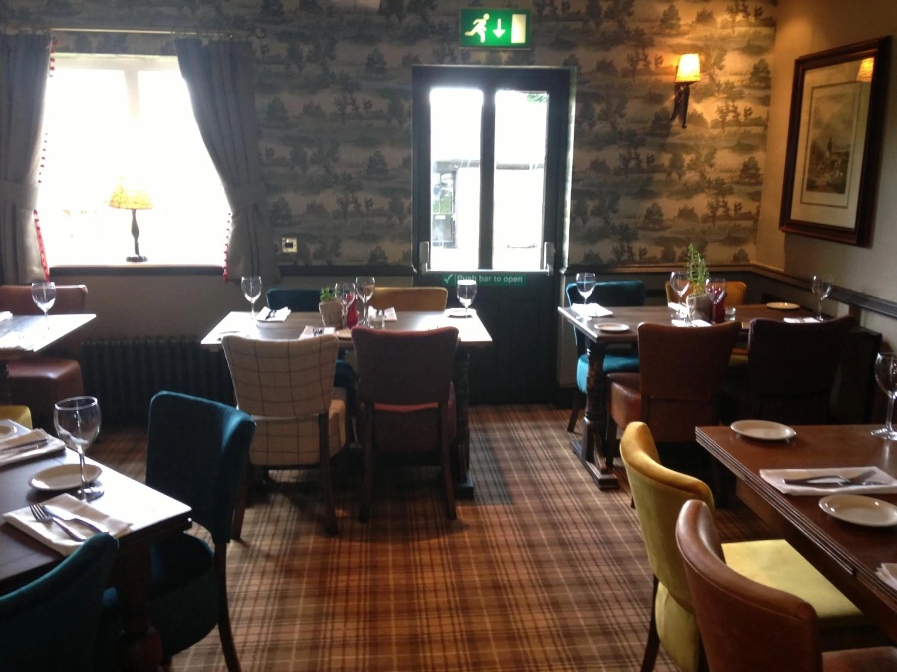 Restaurant/places to eat in The Crown Pub, Dining & Rooms