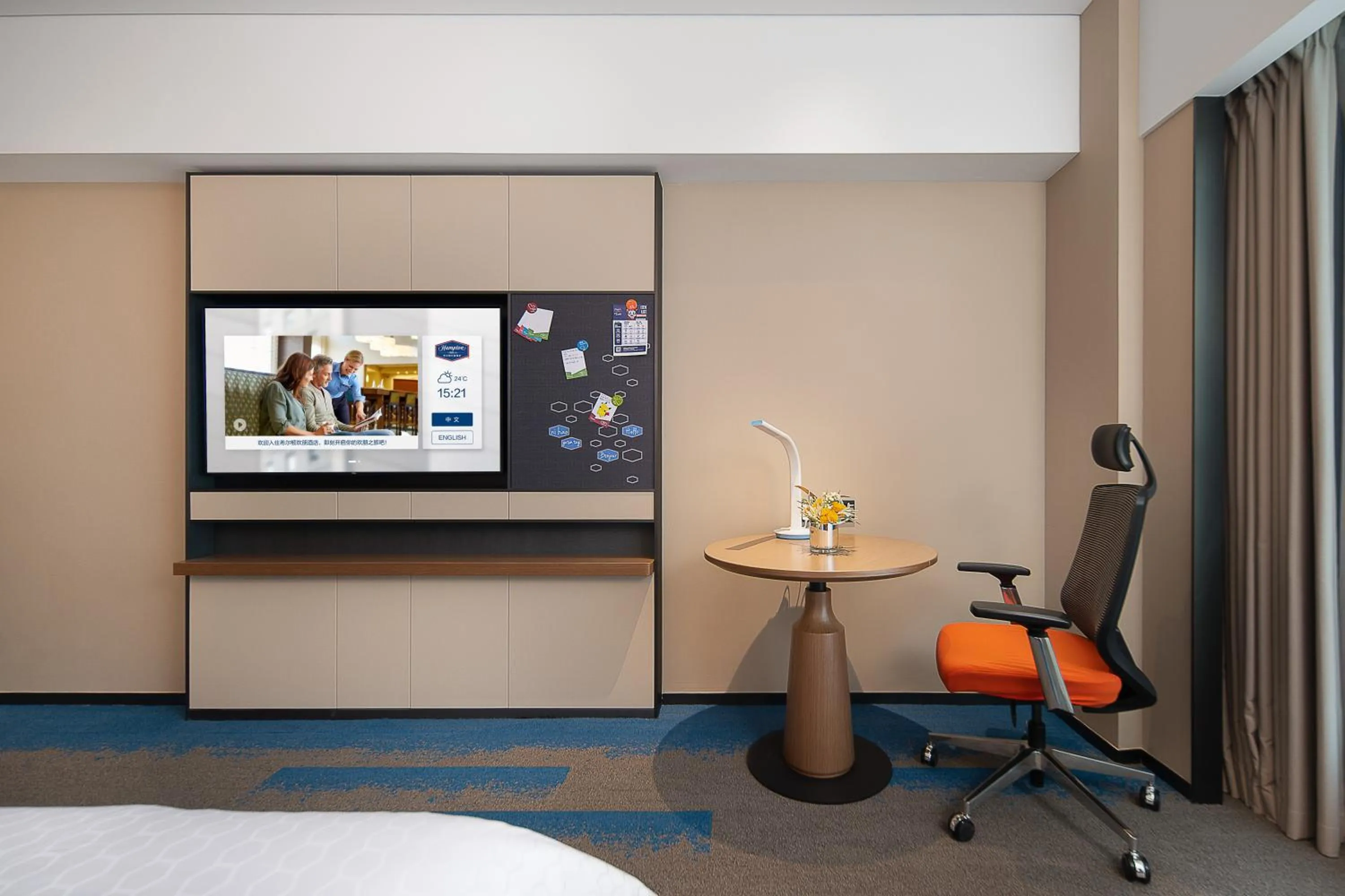 Bed in Hampton by Hilton Guangzhou Railway Station