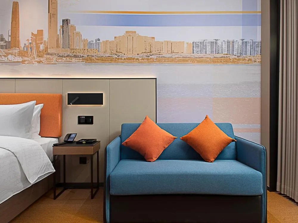 Bed in Hampton by Hilton Guangzhou Railway Station