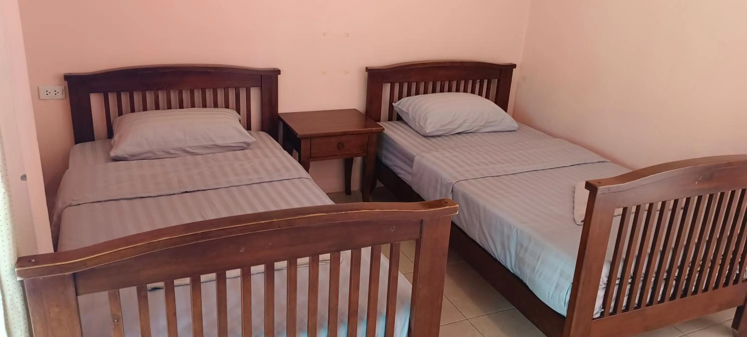 Bed in Moon Travel Phangan