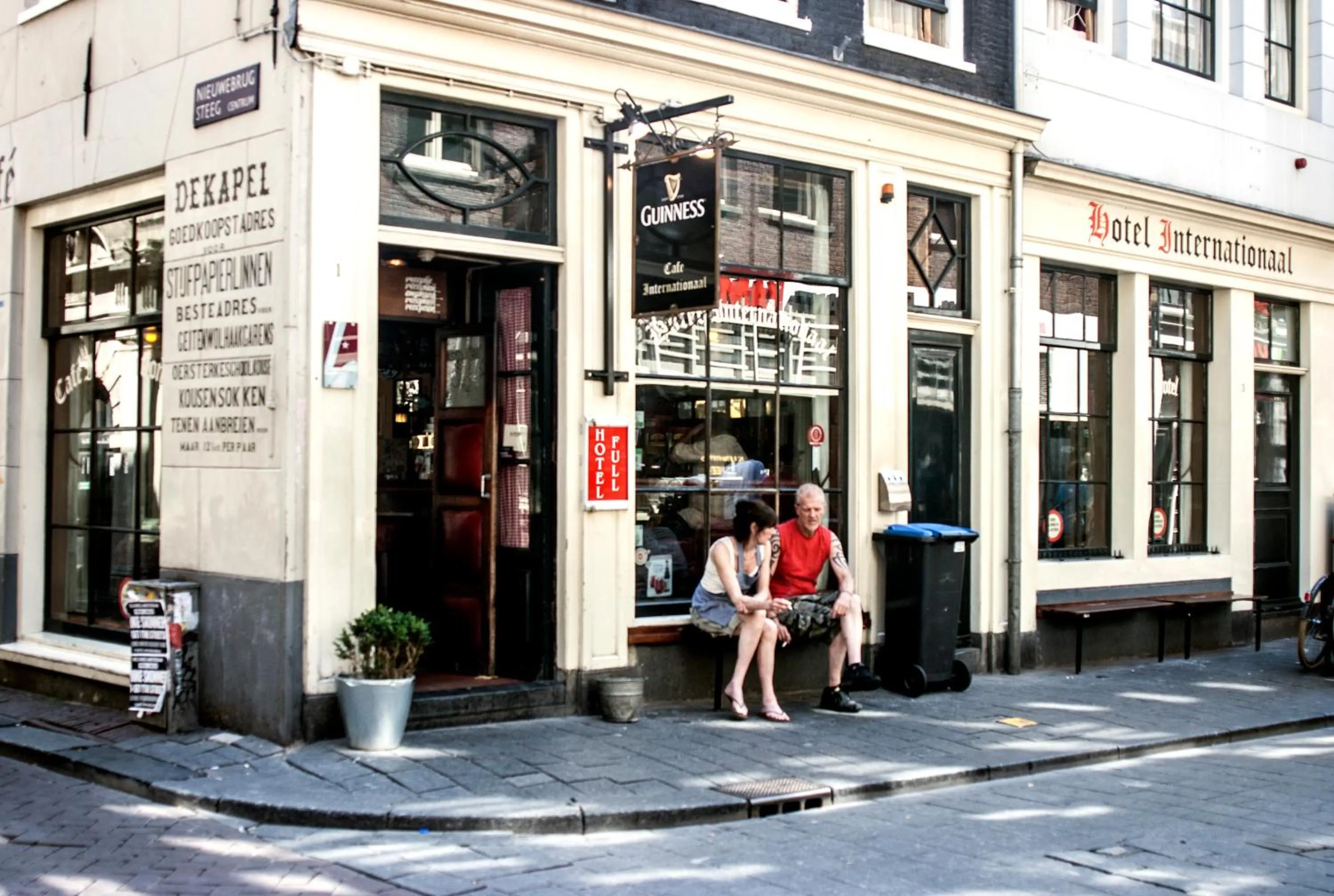 Facade/entrance in Hotel Internationaal