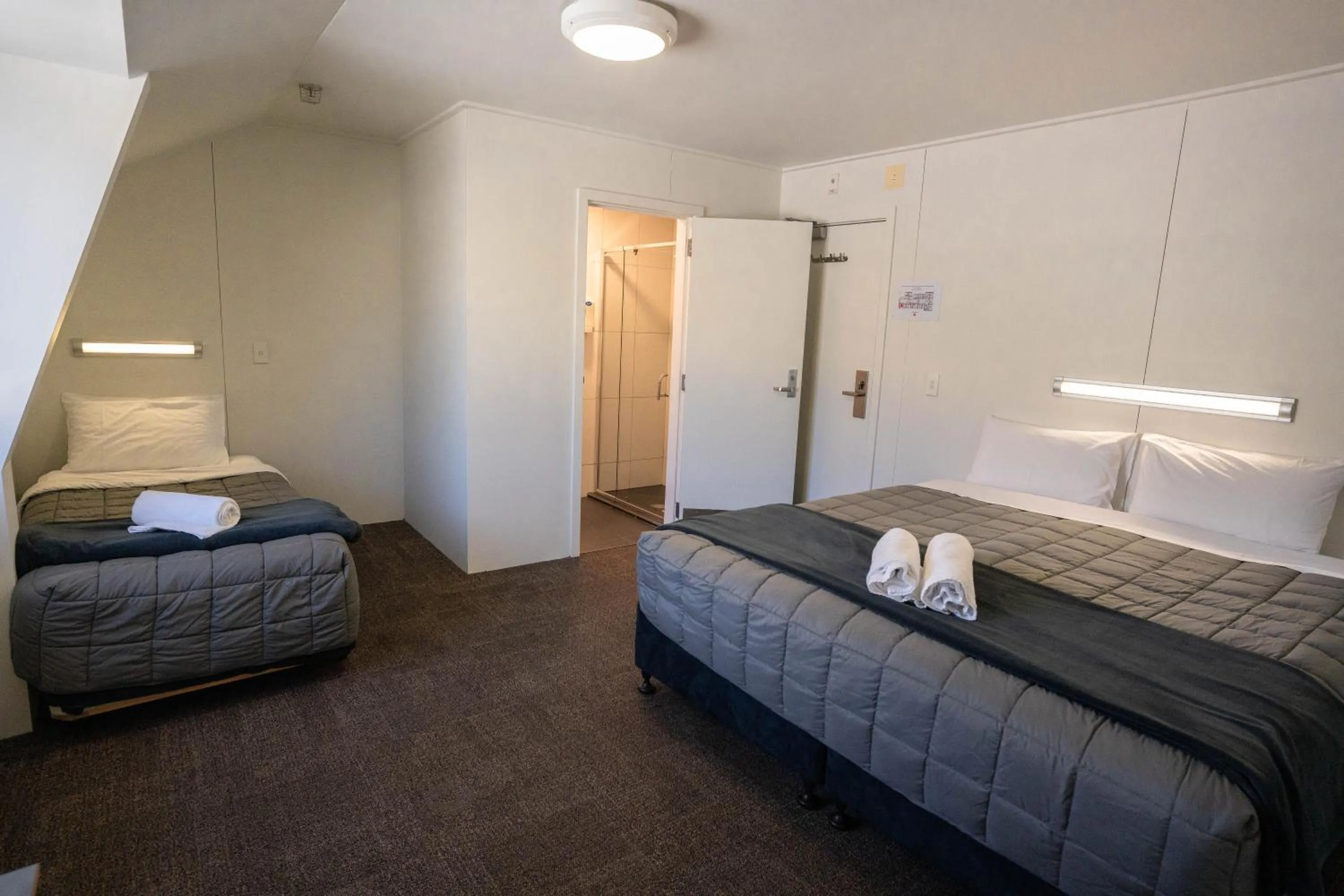 Bedroom, Bed in The Brownston Hostel