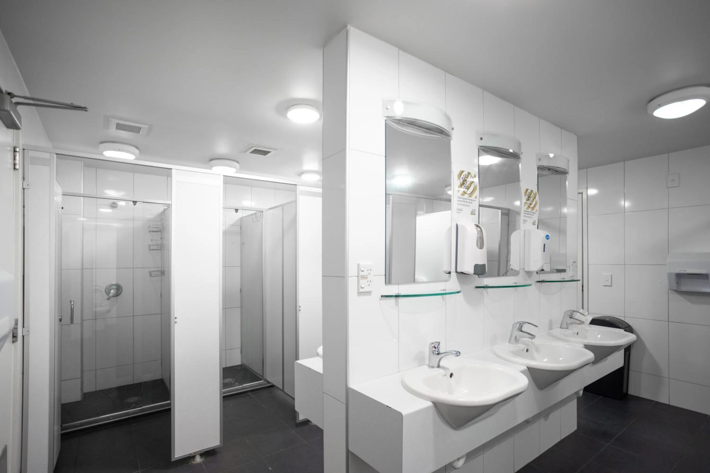 Shower in The Brownston Hostel