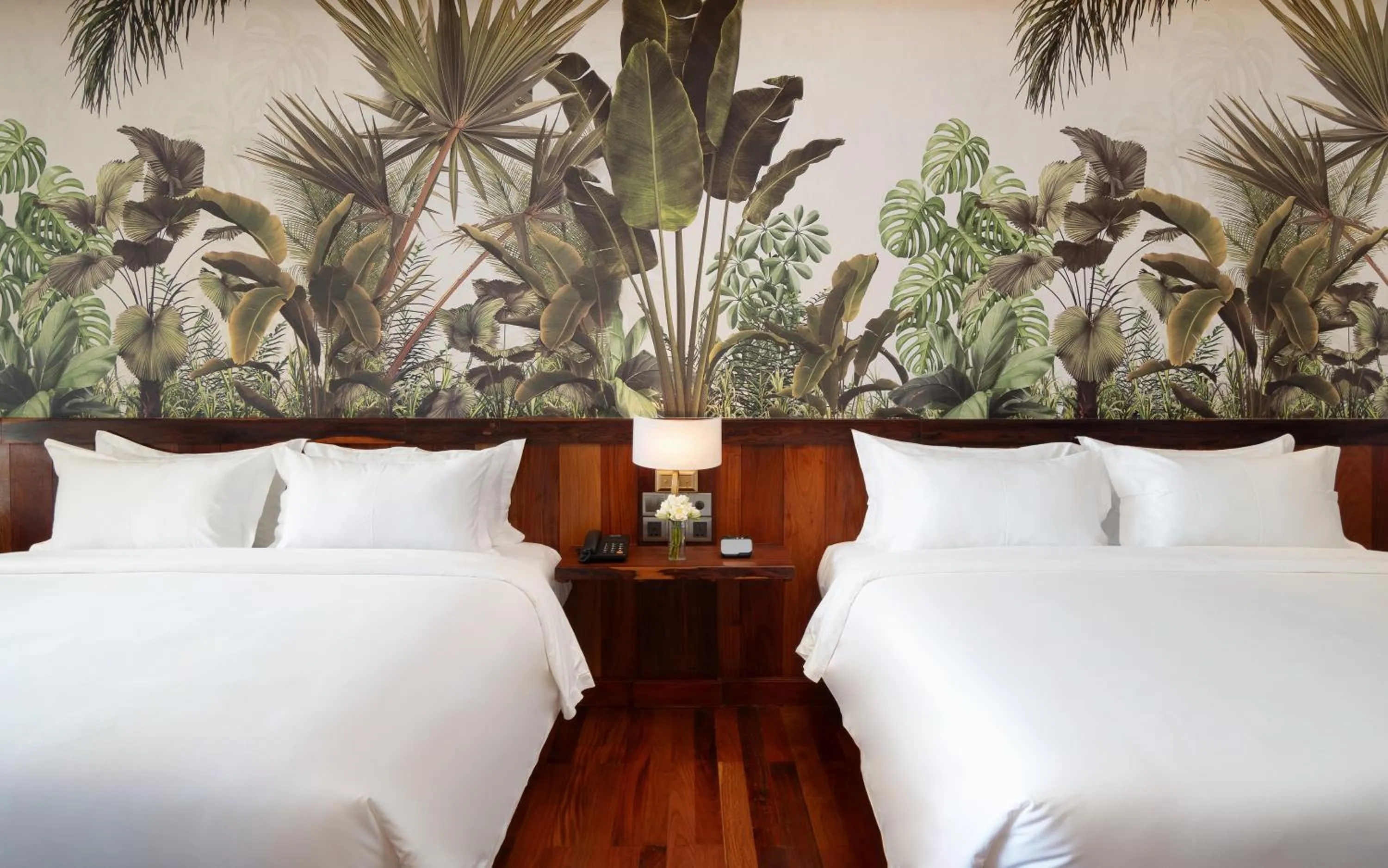 Bedroom, Bed in Koulen Central Hotel